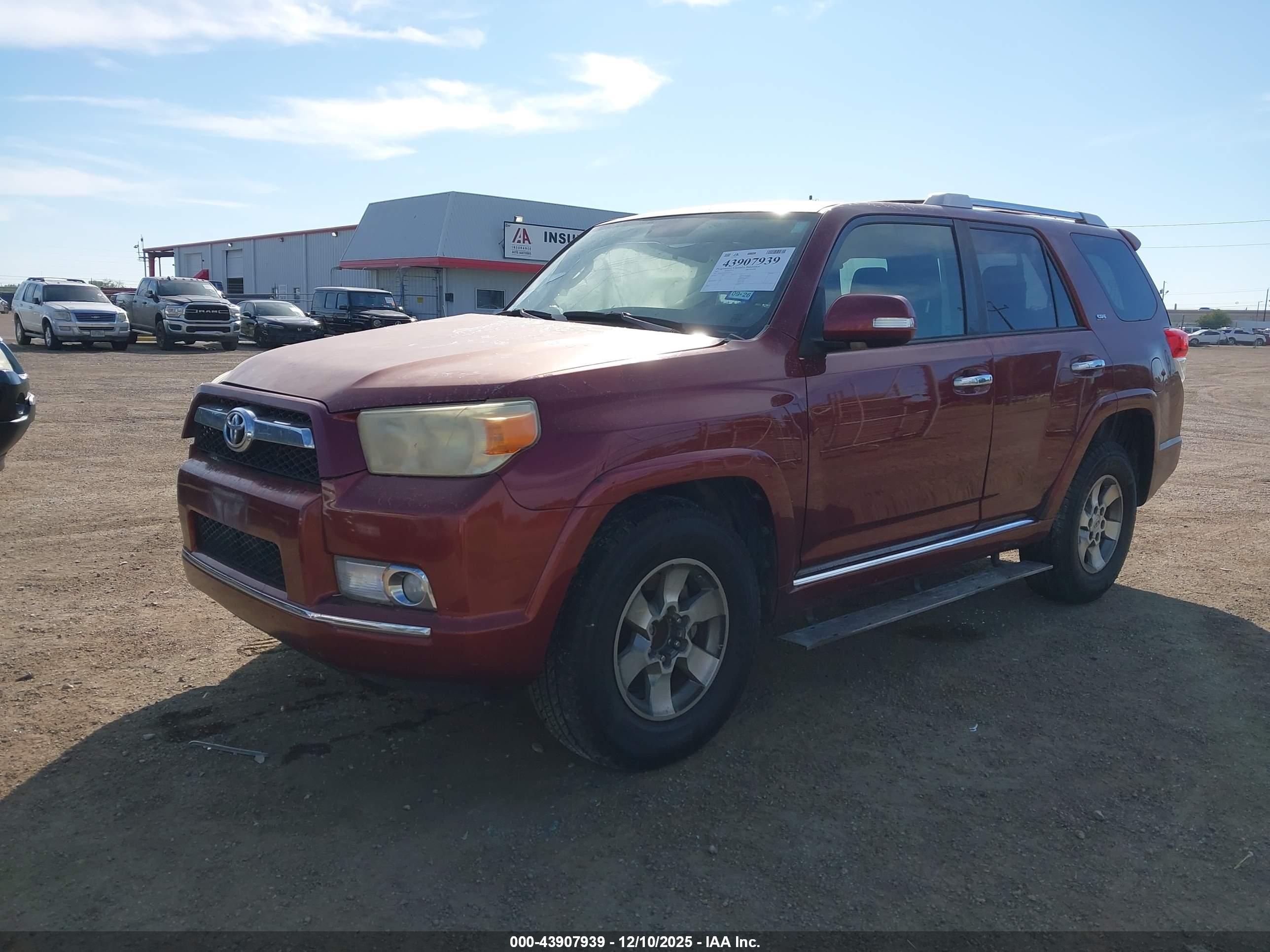 TOYOTA 4RUNNER image 2