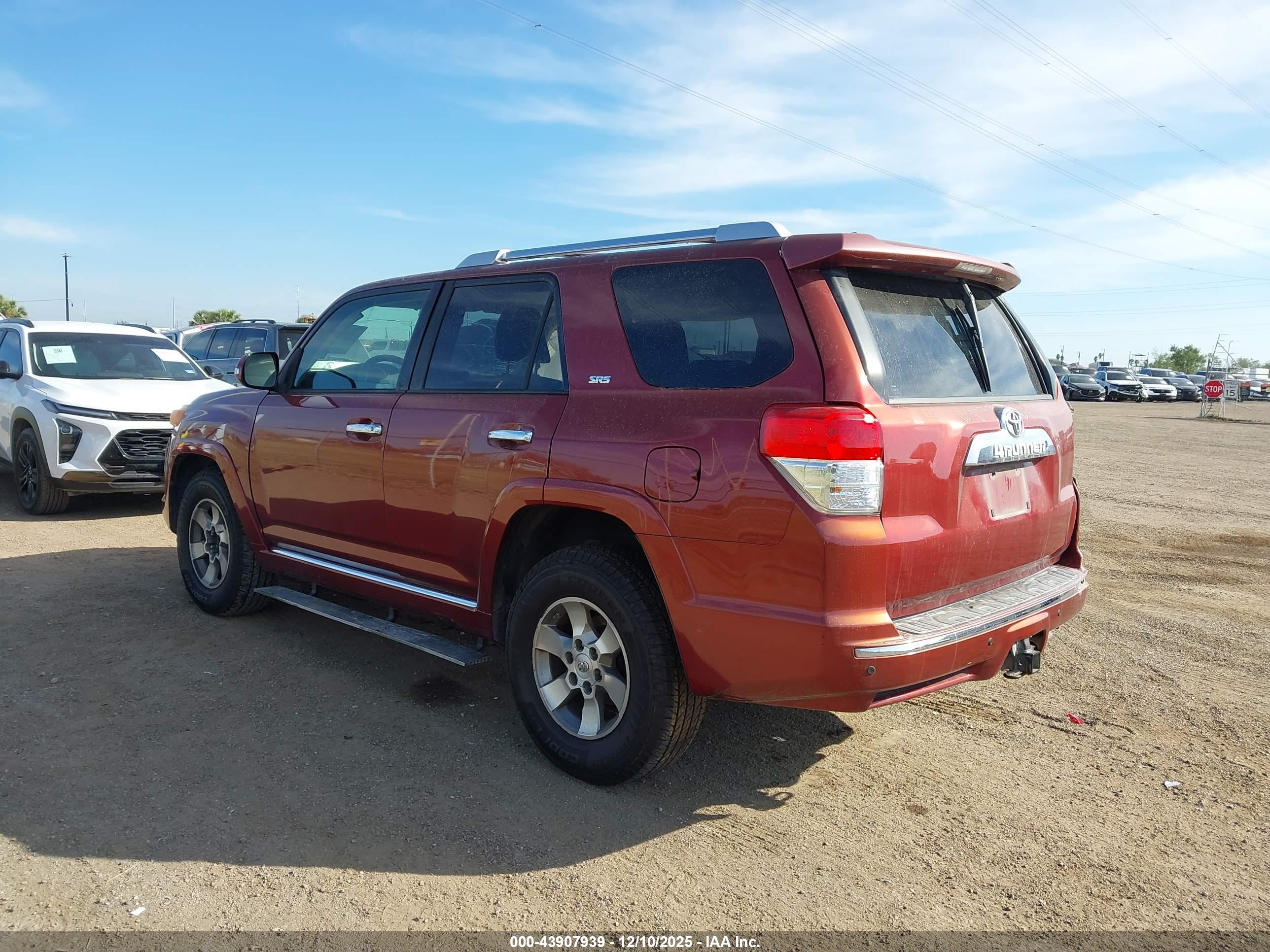 TOYOTA 4RUNNER image 3