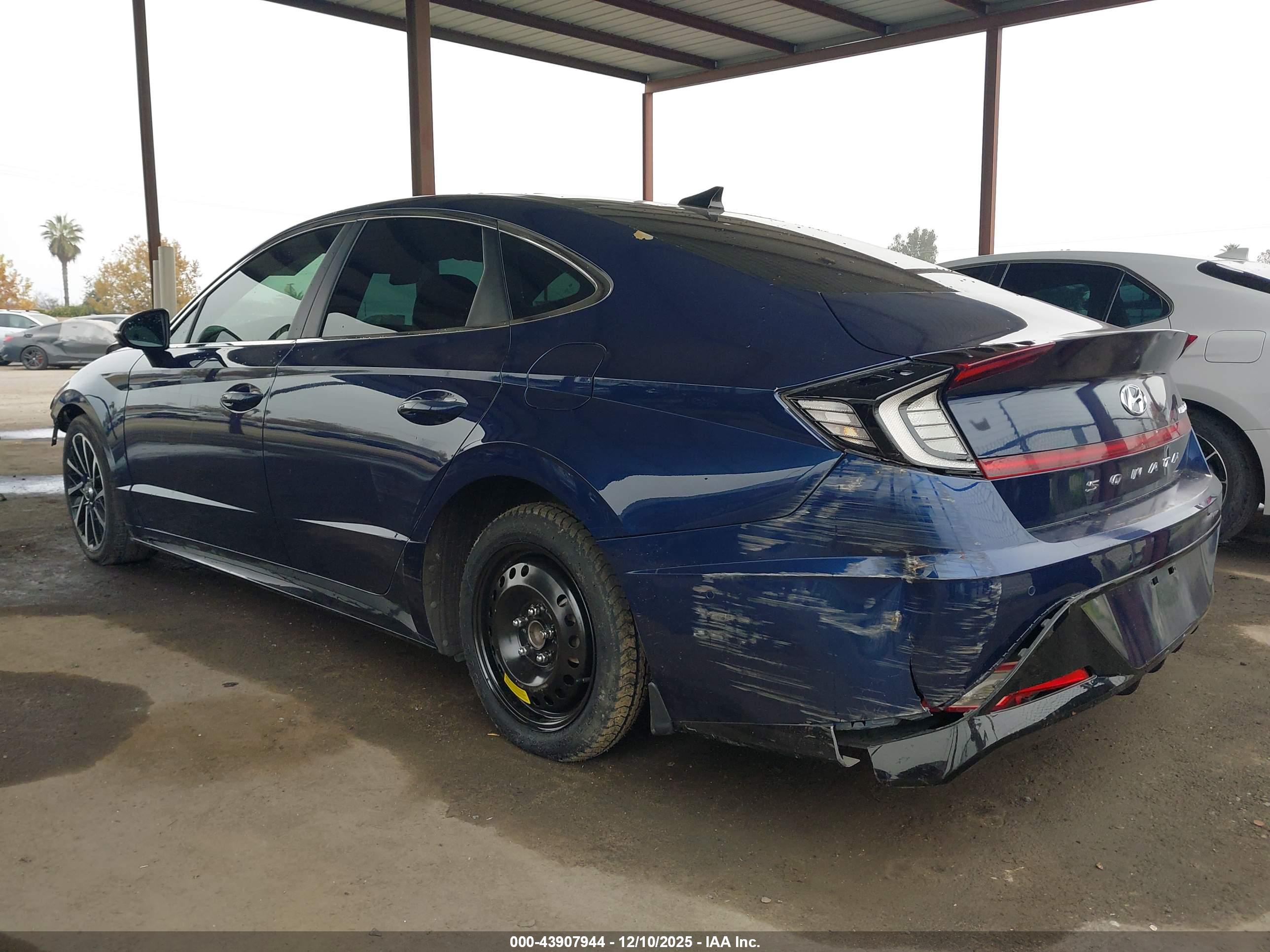 HYUNDAI SONATA image 3