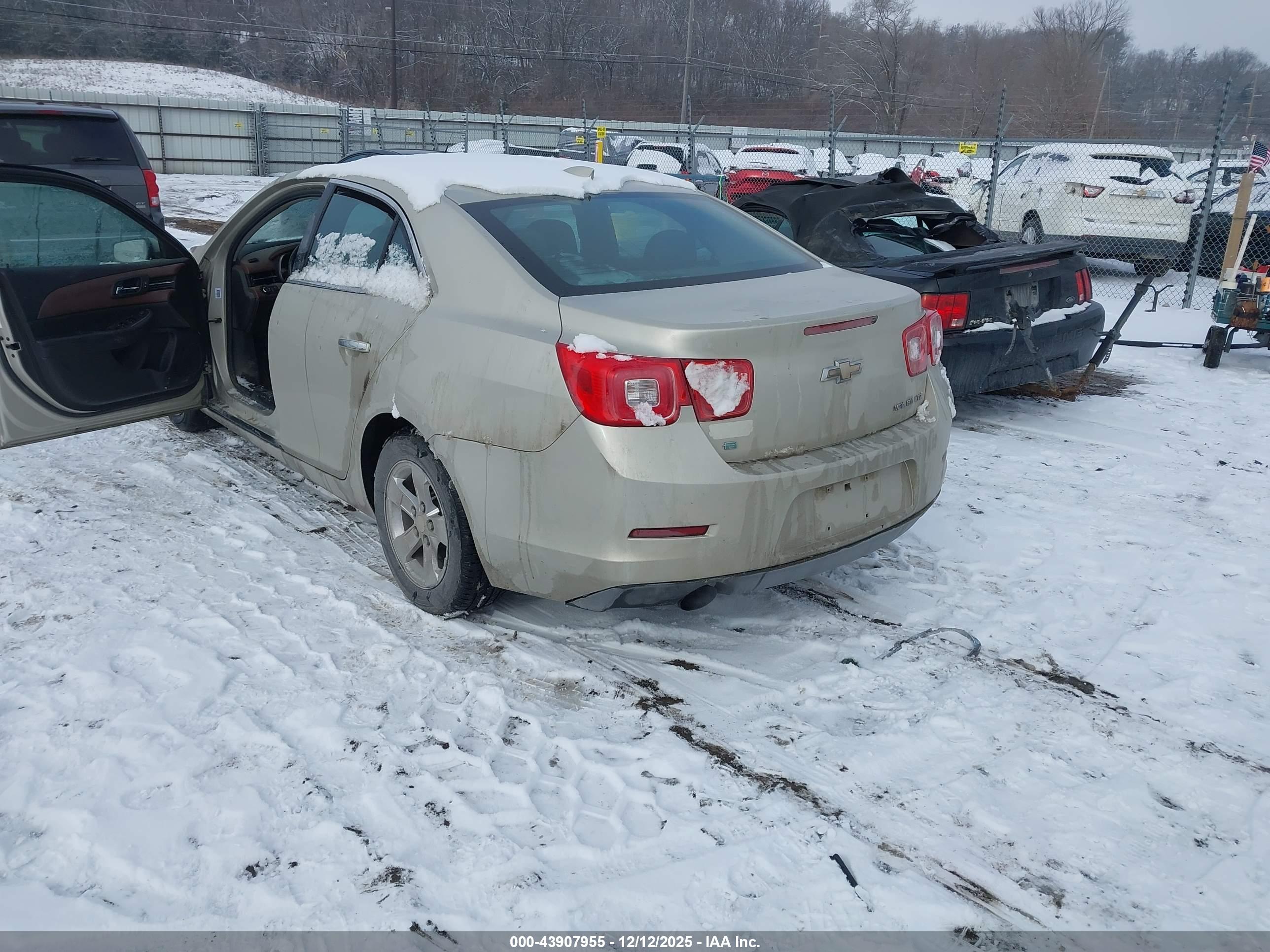 CHEVROLET MALIBU image 3