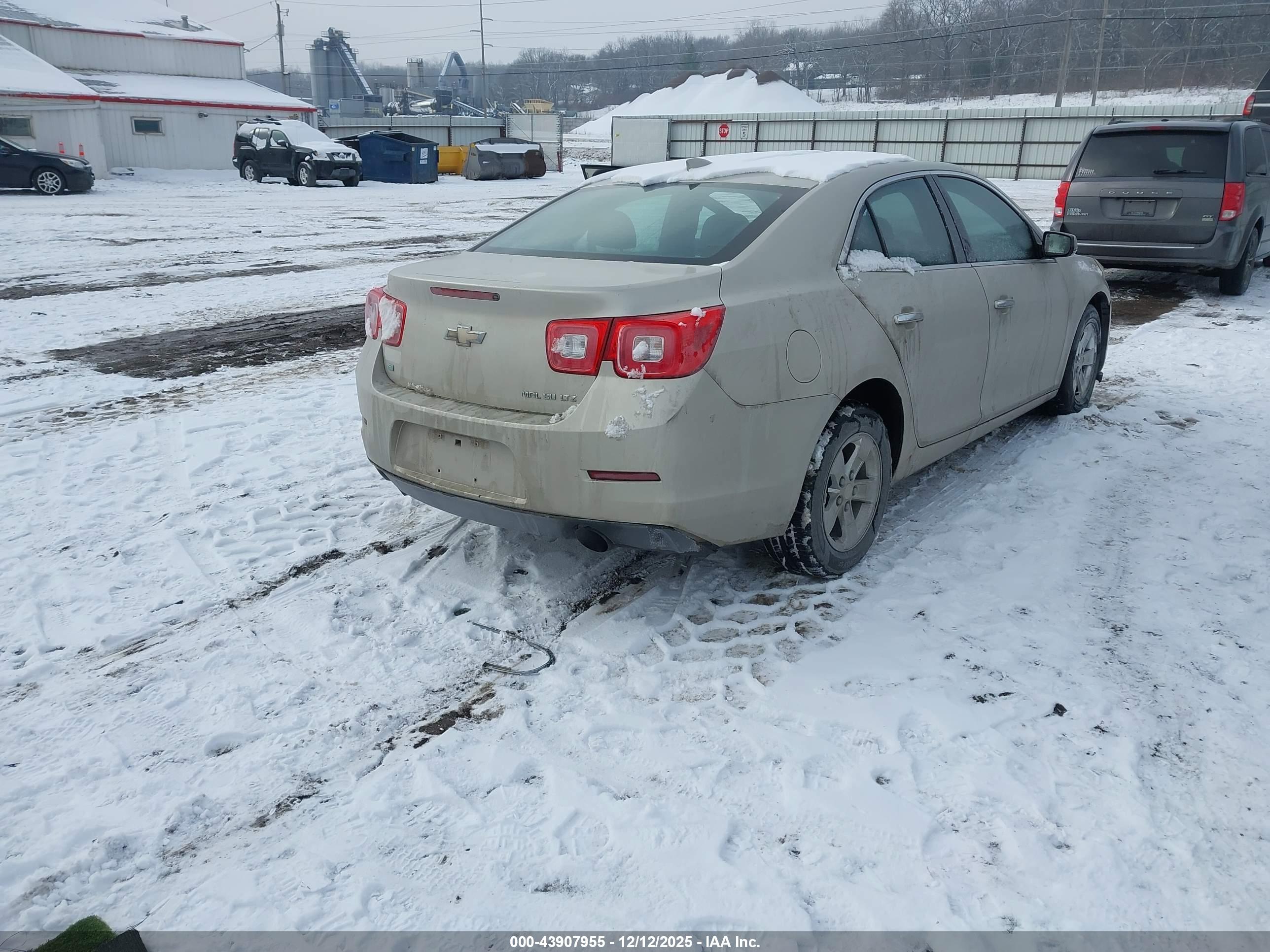CHEVROLET MALIBU image 4
