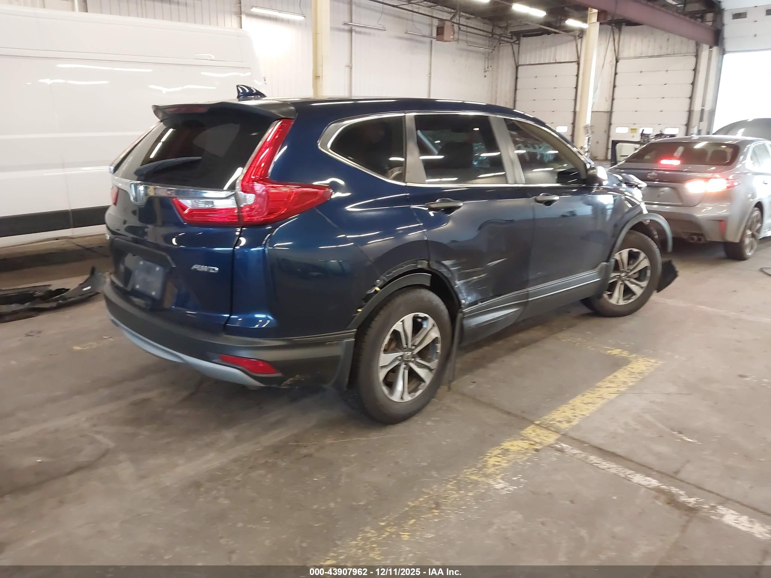 HONDA CR-V image 4