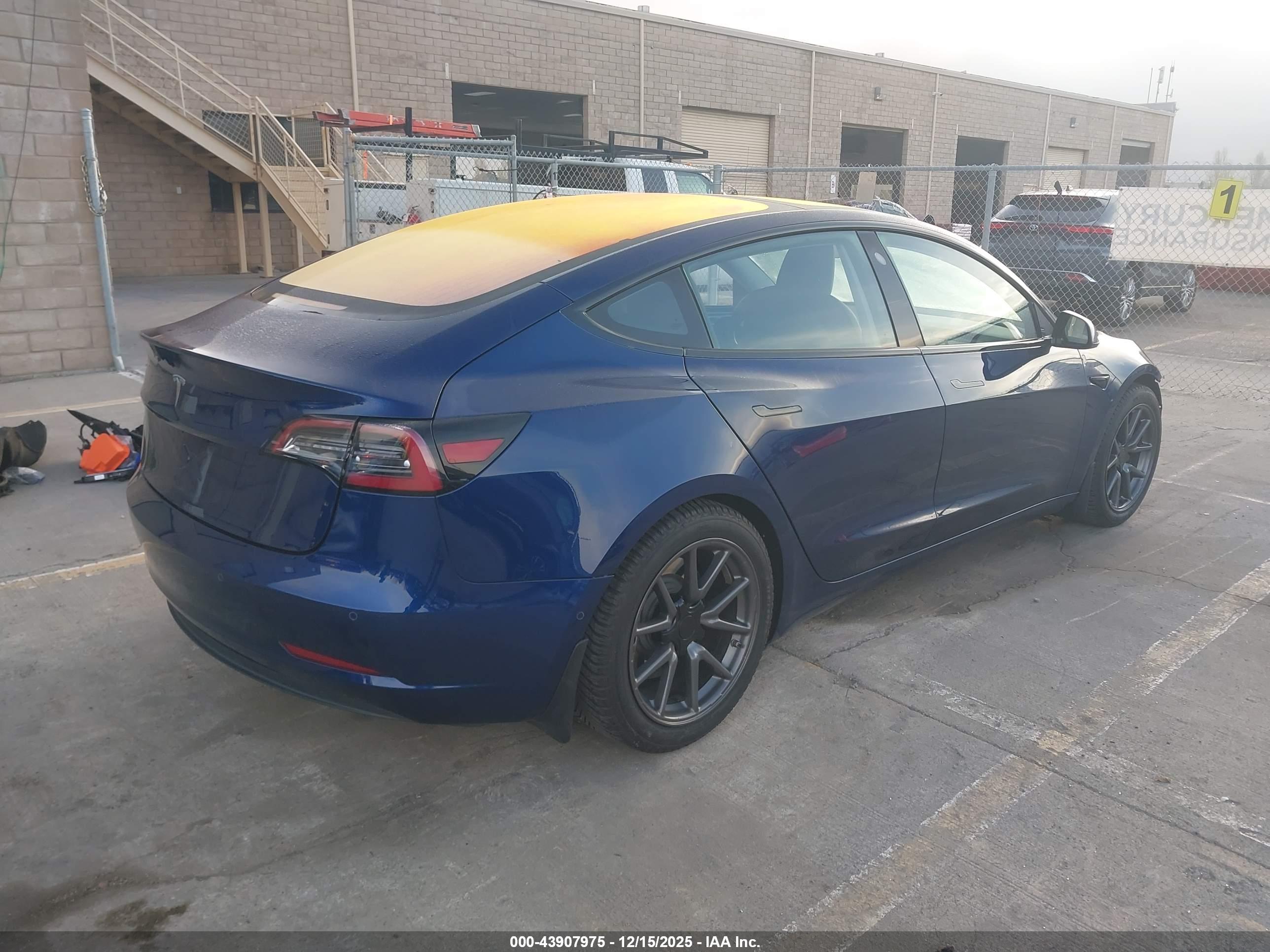 TESLA MODEL image 4