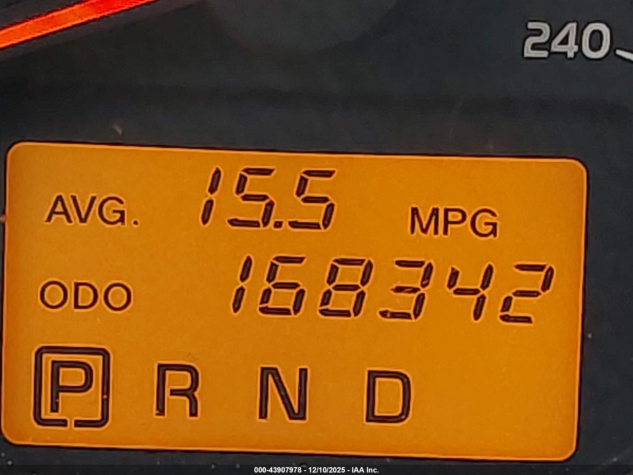 TOYOTA RAV4 image 7