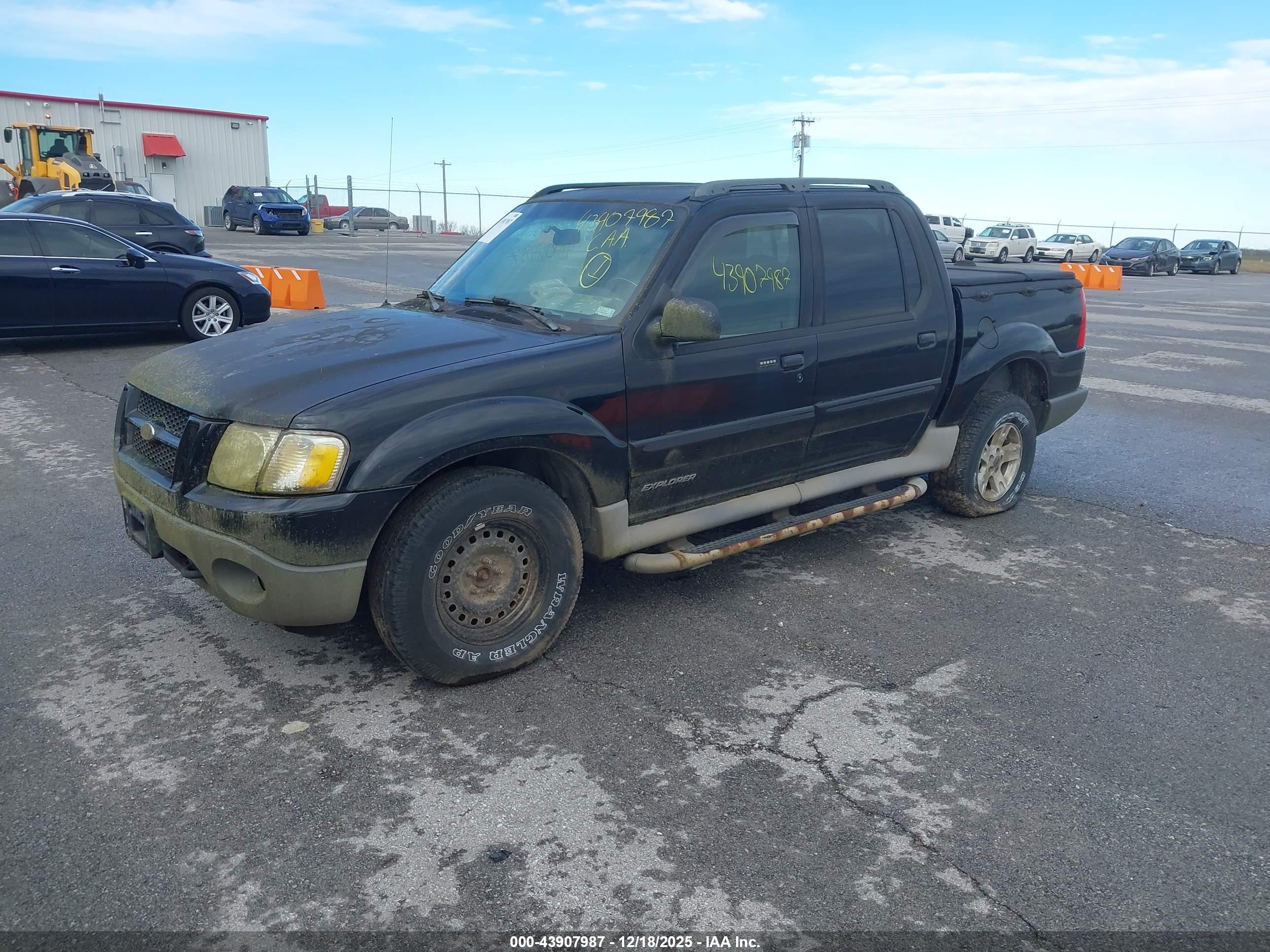 FORD EXPLORER image 2