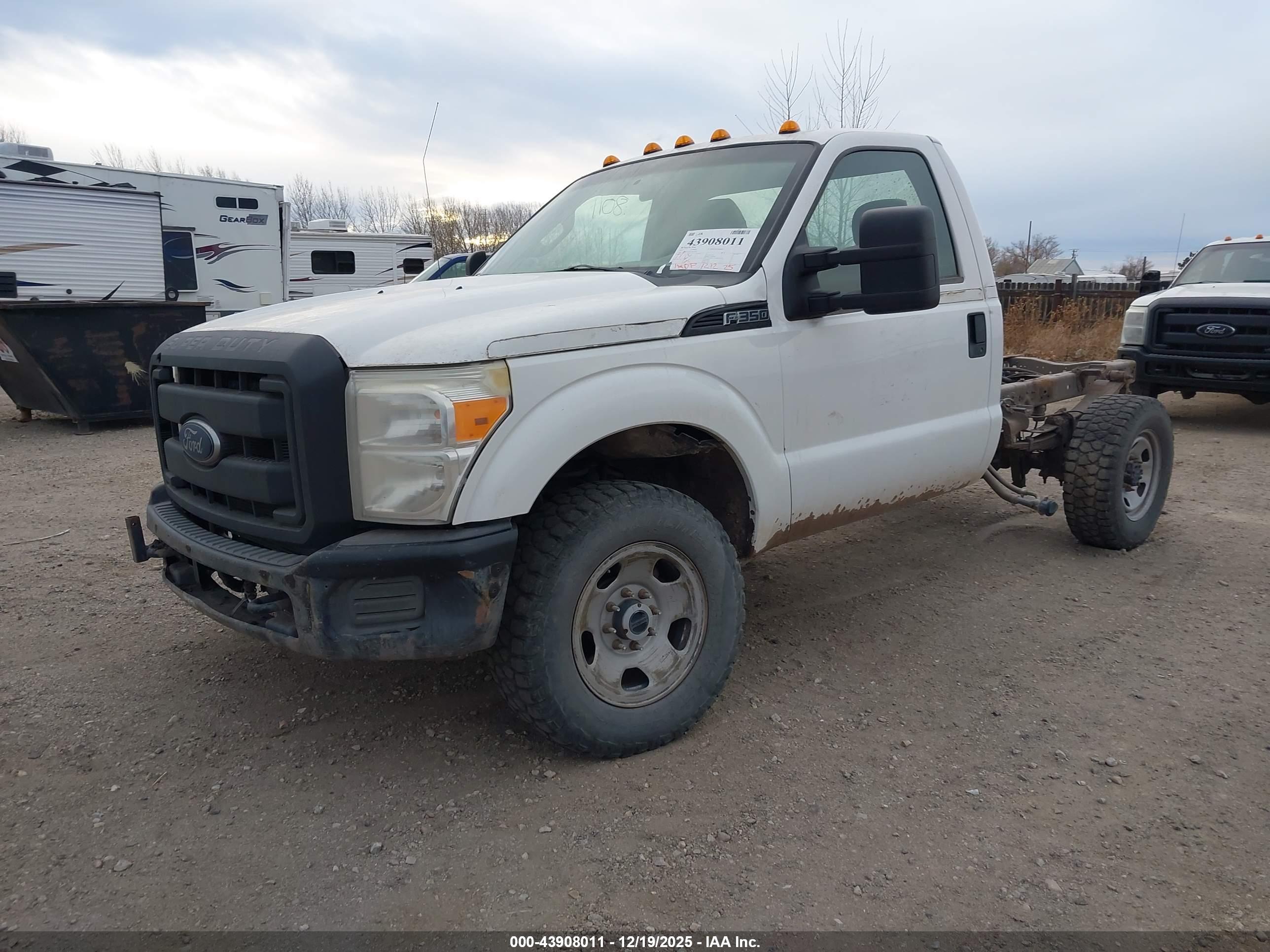 FORD F-350 image 2