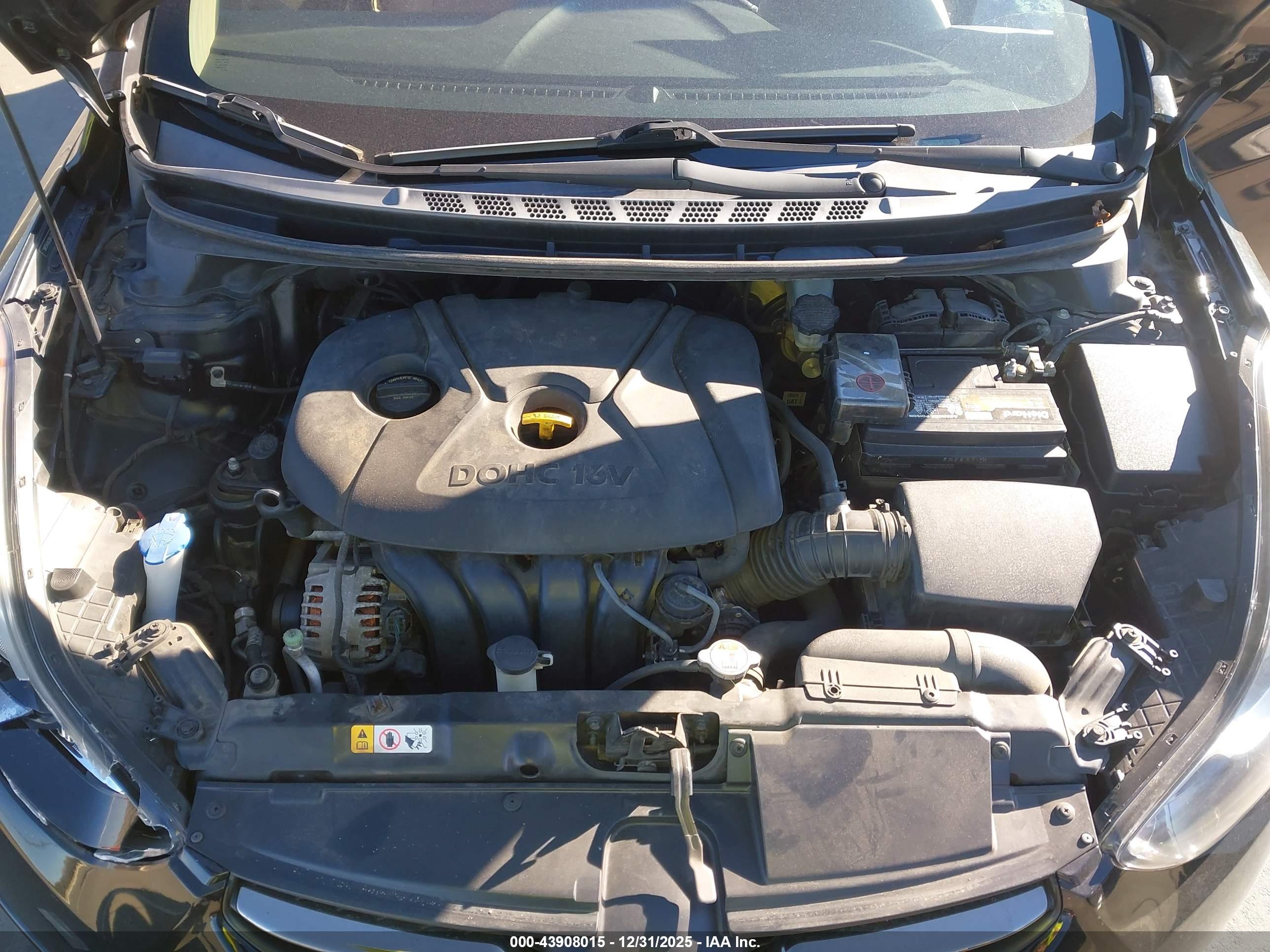 HYUNDAI ELANTRA image 10