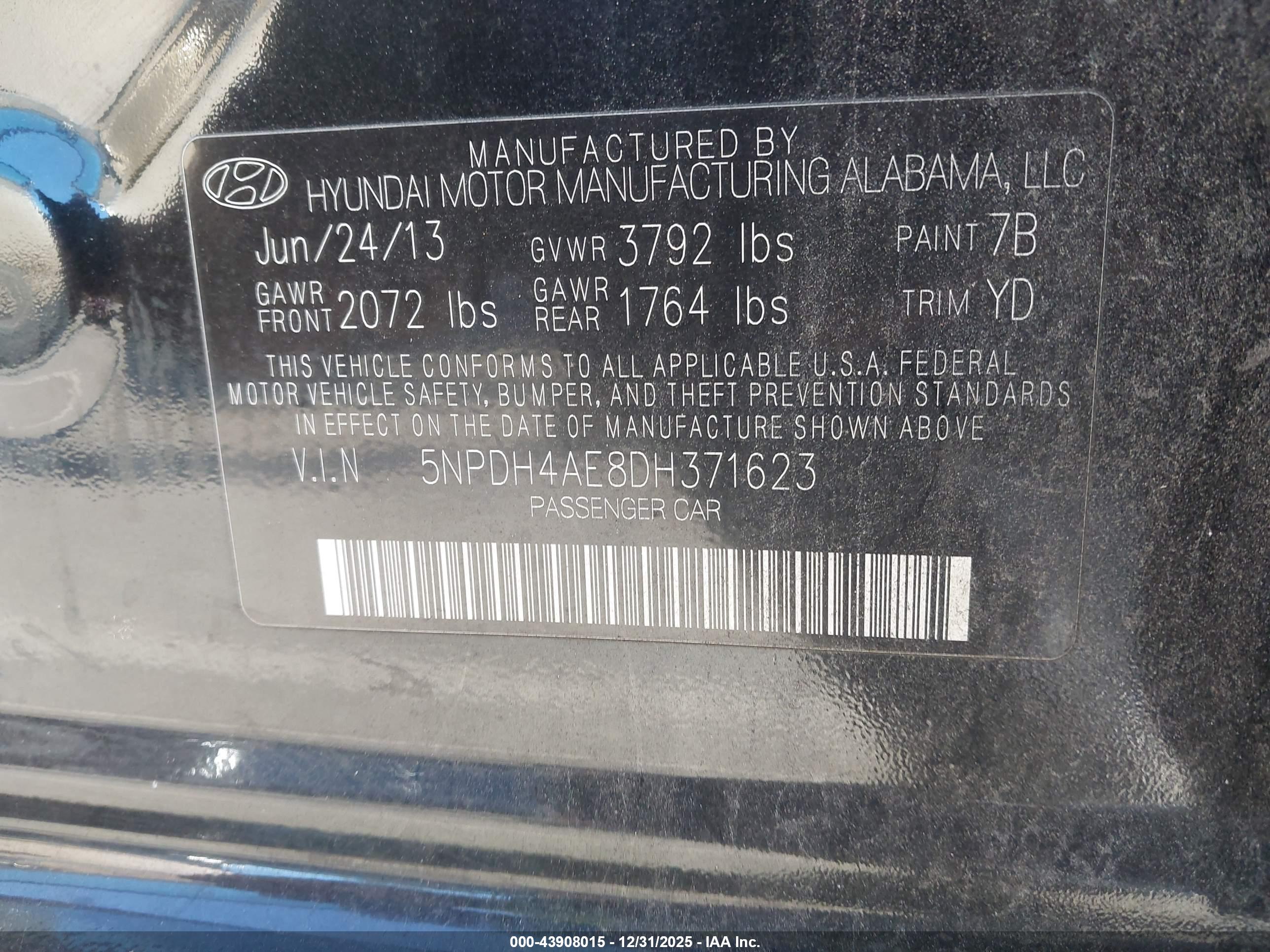 HYUNDAI ELANTRA image 9