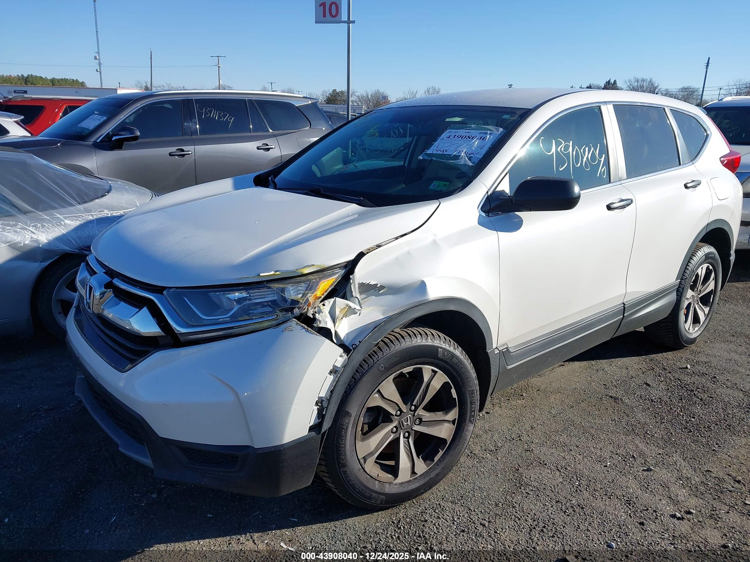 HONDA CR-V image 2