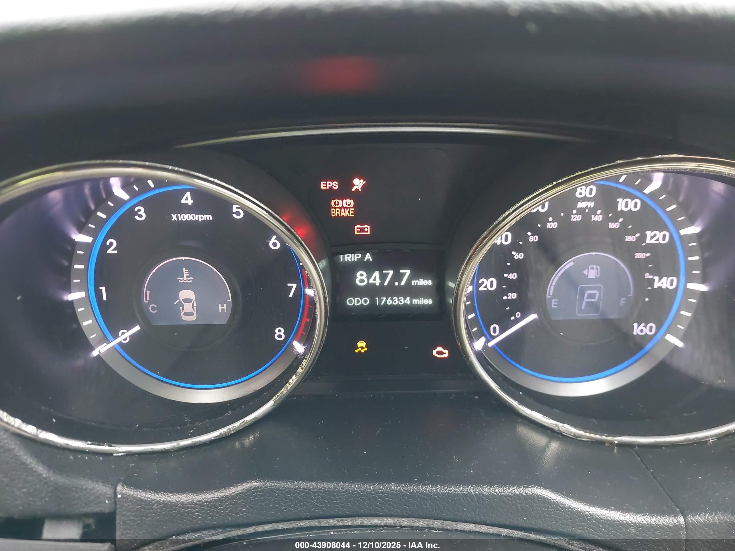 HYUNDAI SONATA image 7