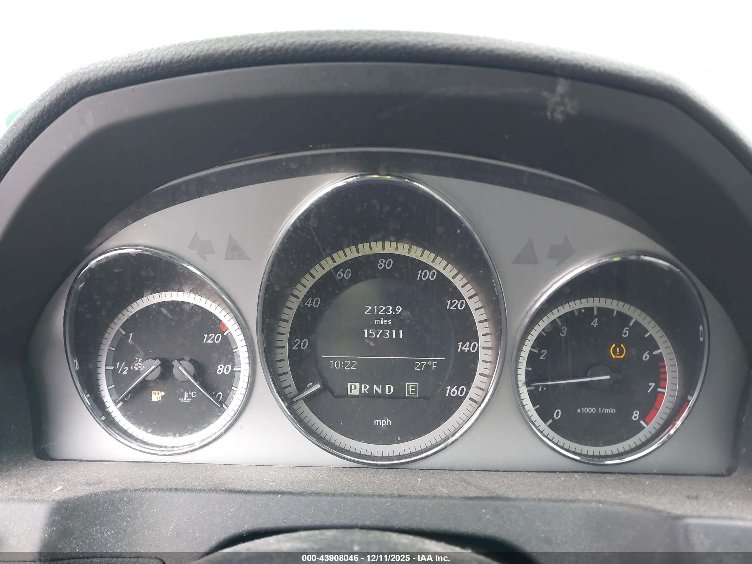 MERCEDES-BENZ C image 7