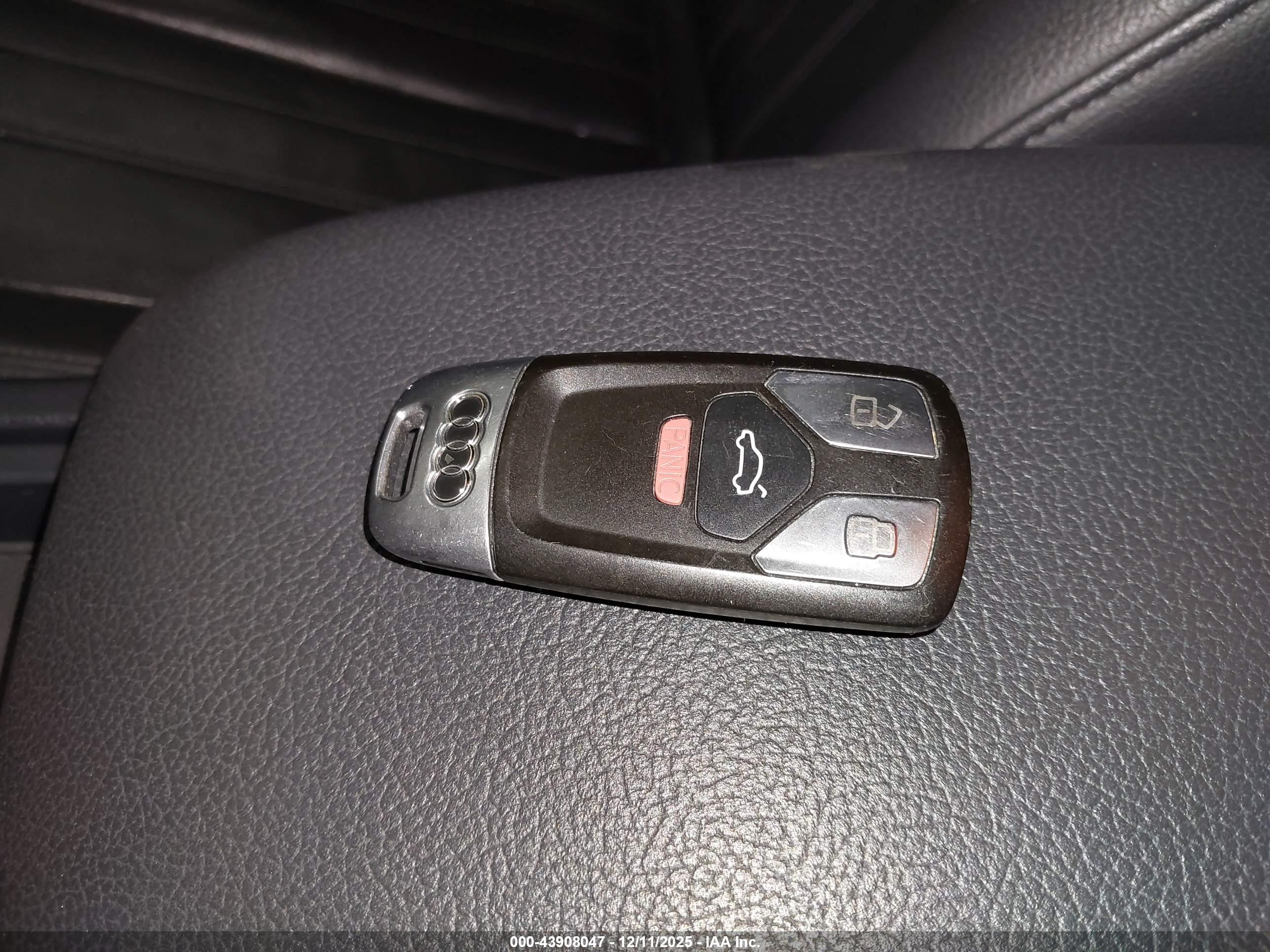 AUDI Q5 image 11