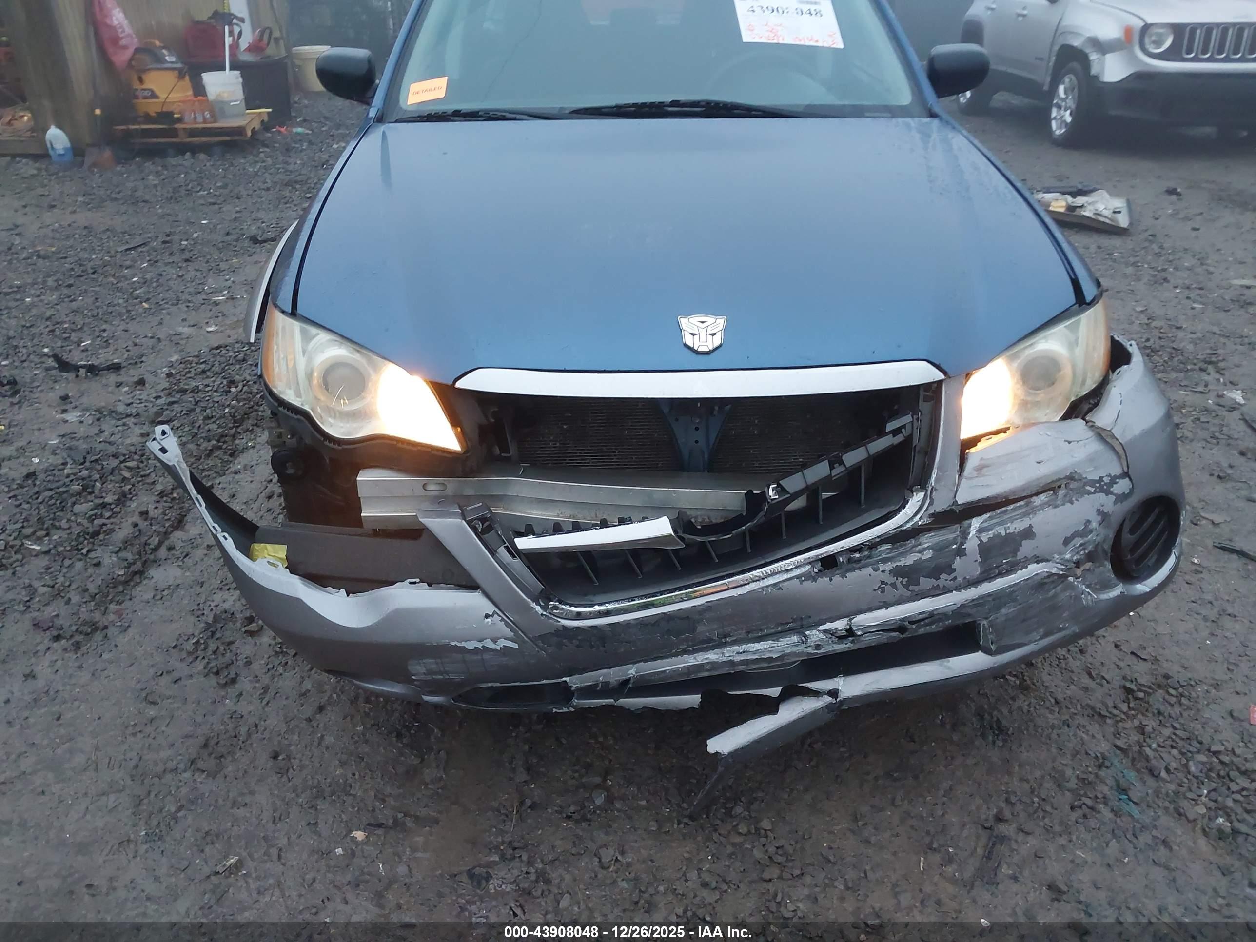 SUBARU OUTBACK image 6