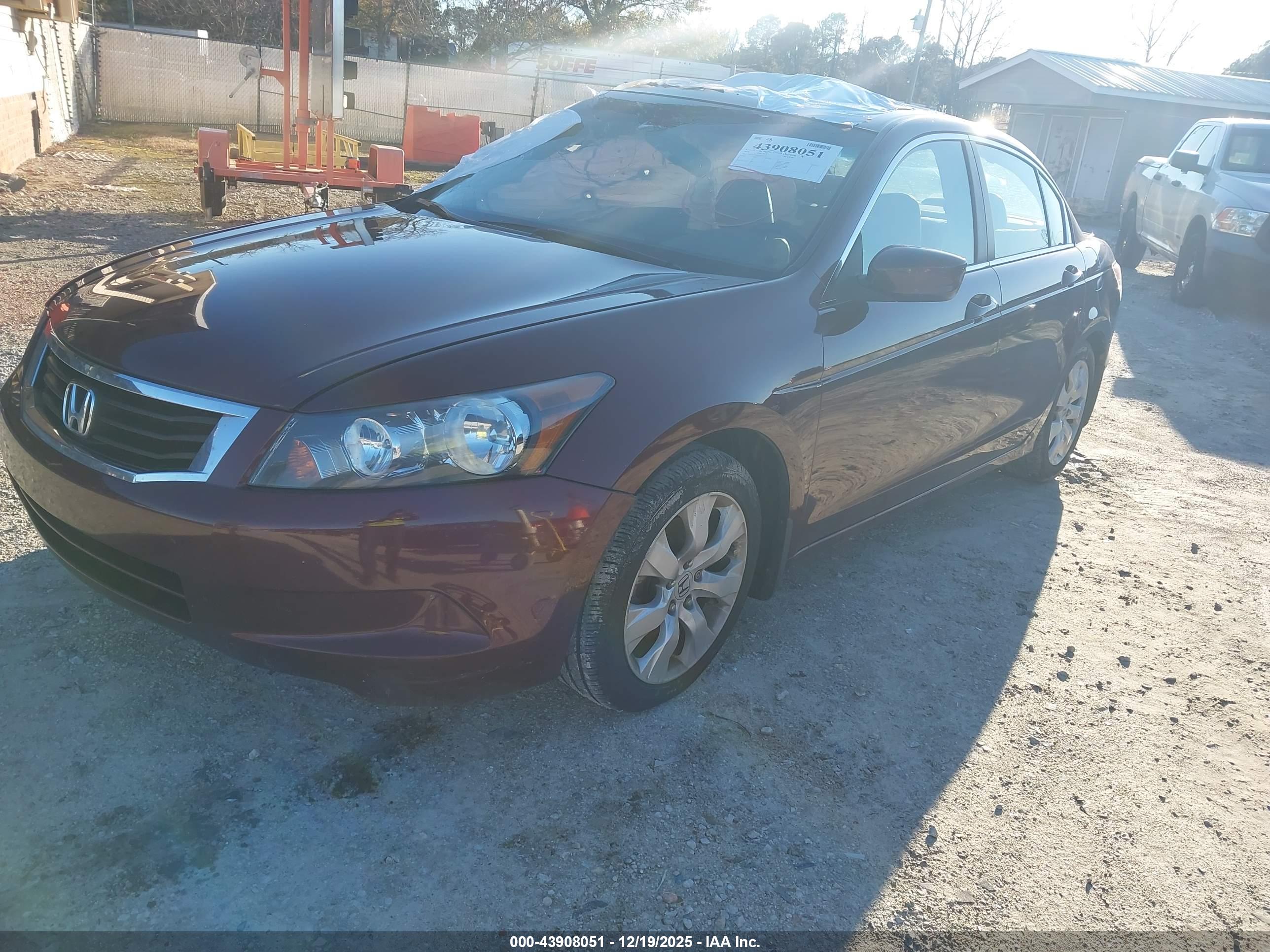 HONDA ACCORD image 2