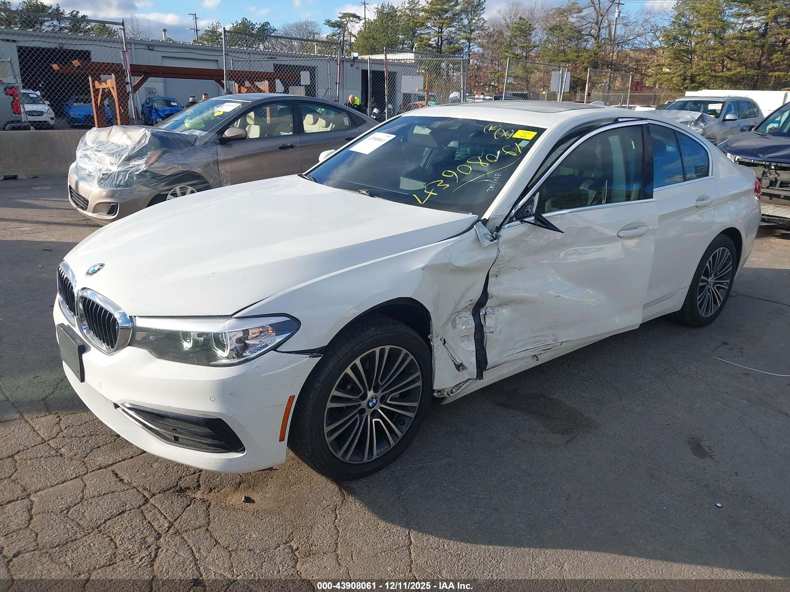 BMW 530I image 2