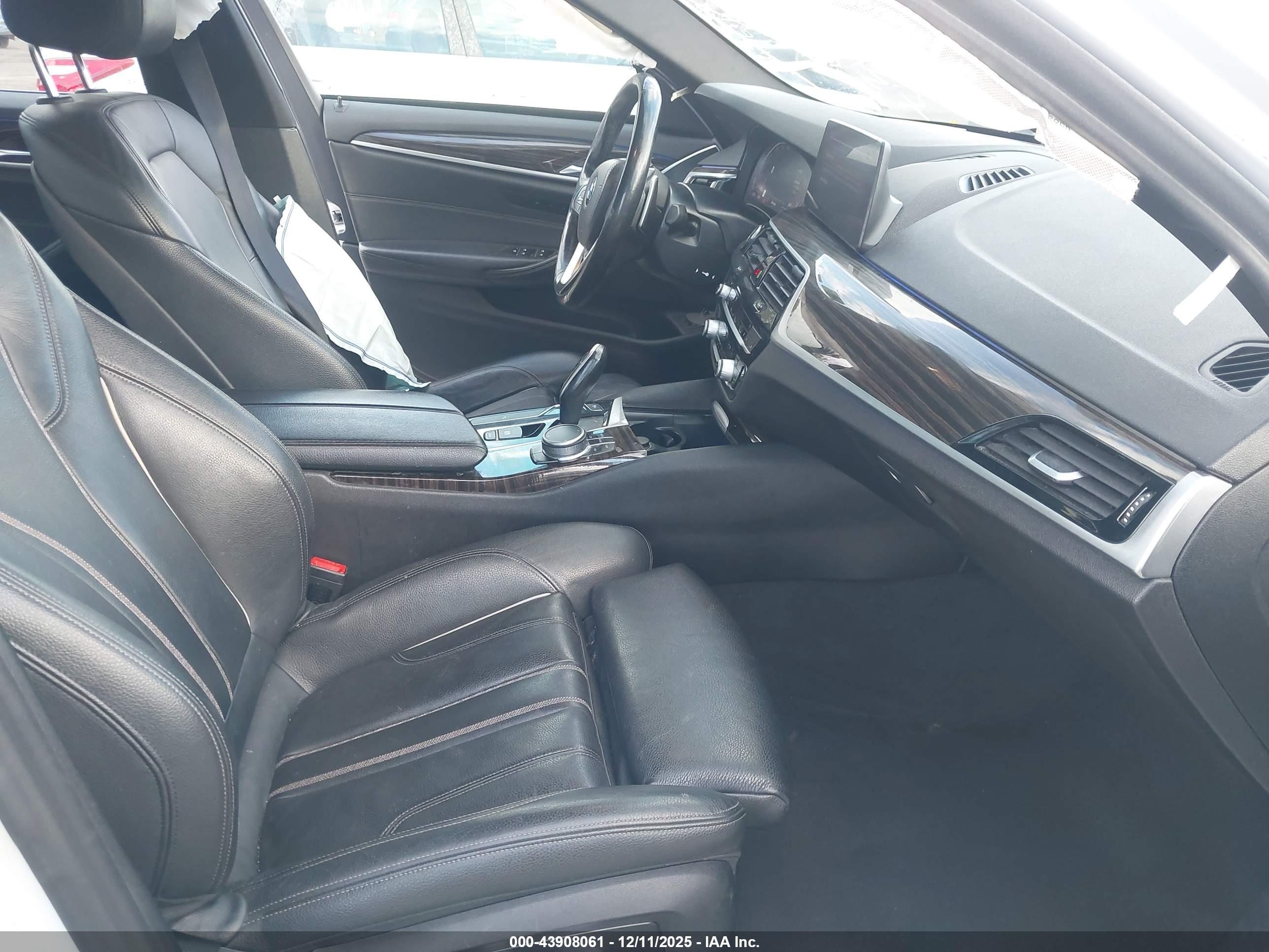 BMW 530I image 5
