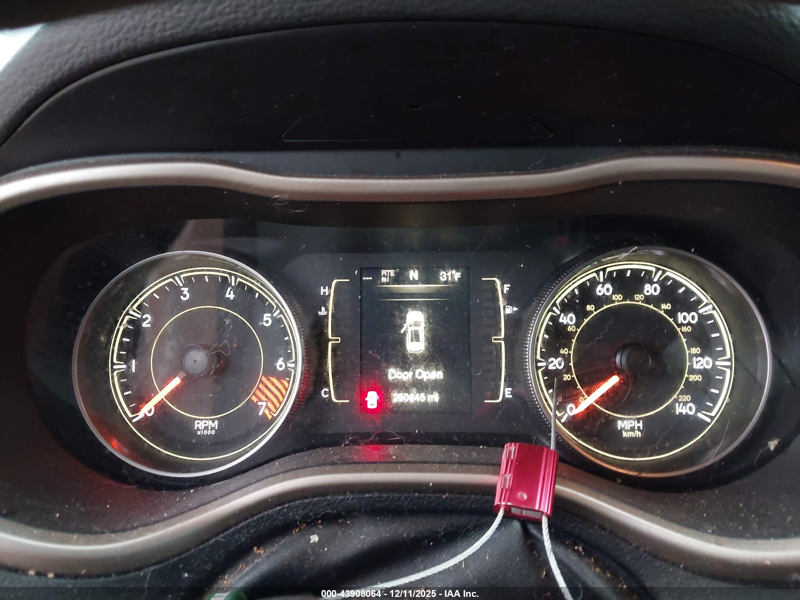 JEEP CHEROKEE image 7