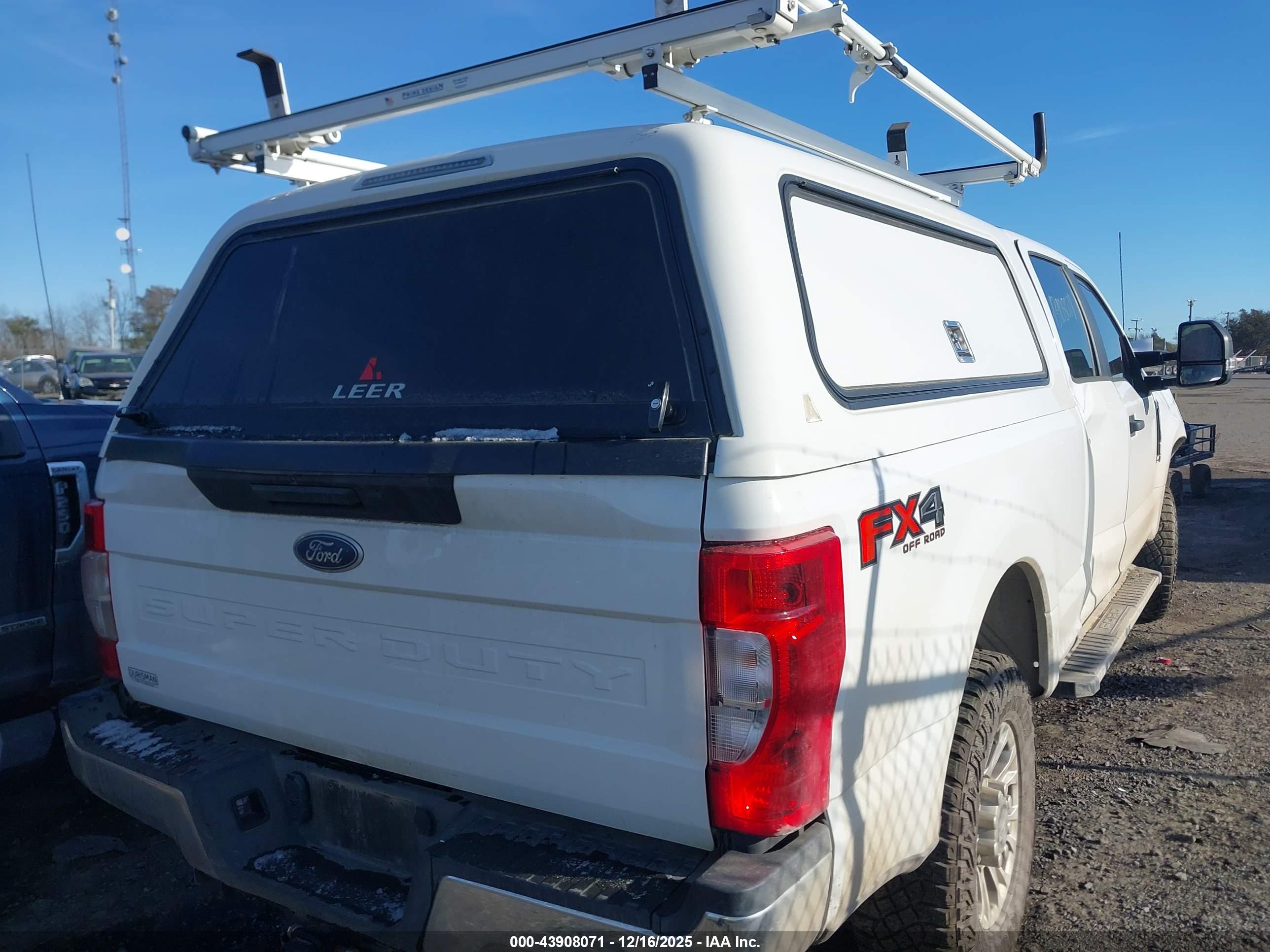 FORD F-250 image 4