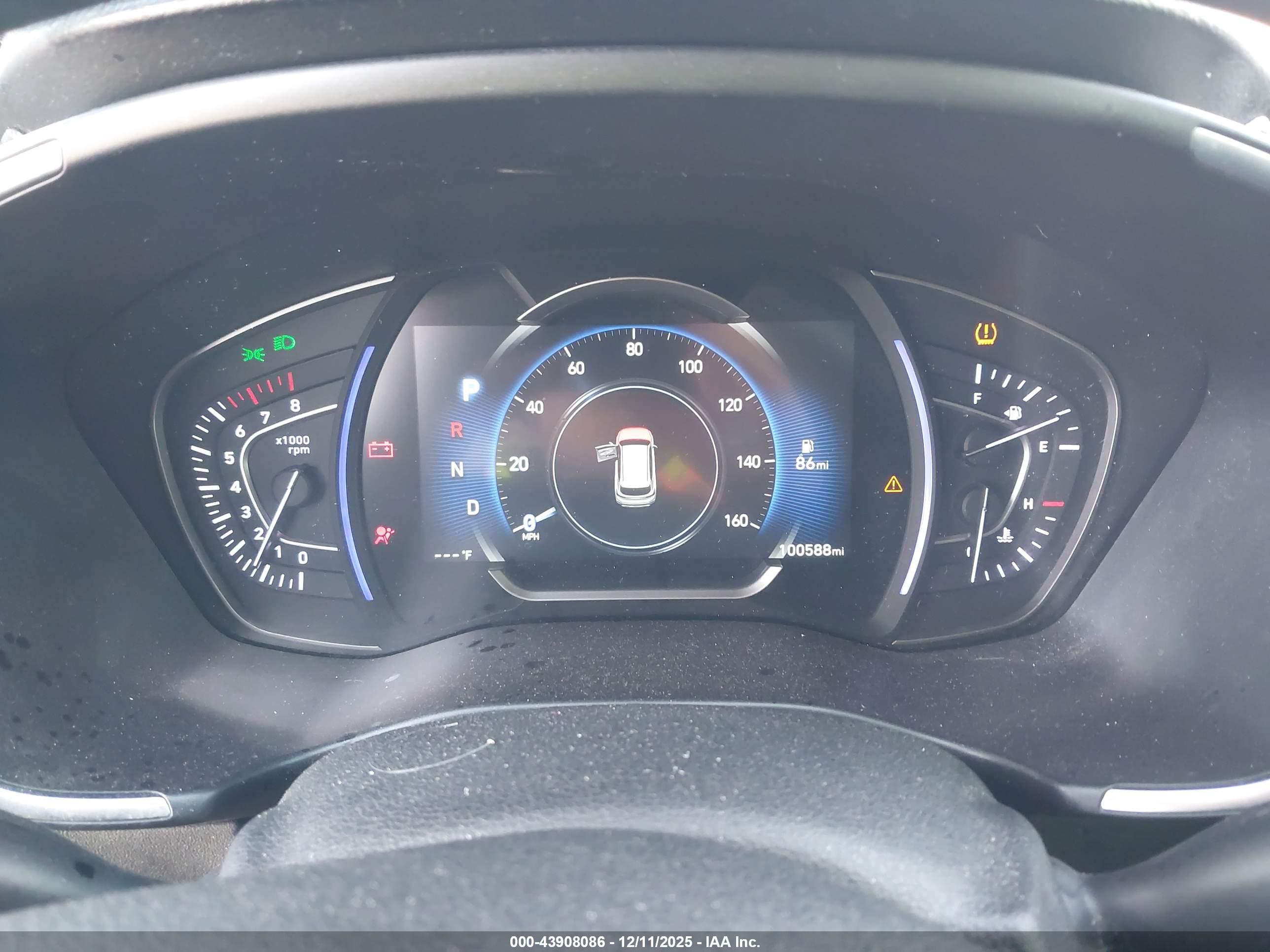 HYUNDAI SANTA image 7