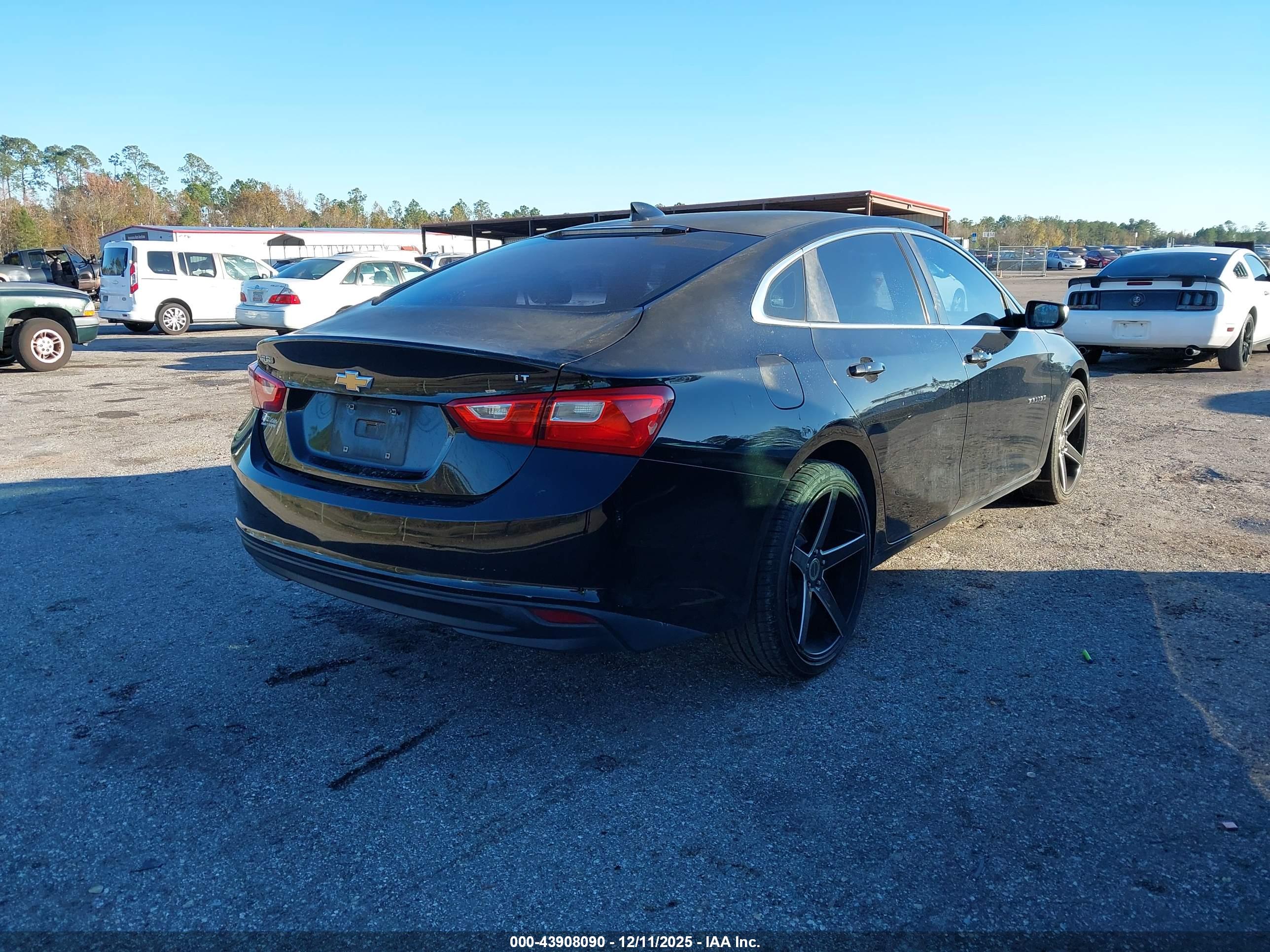 CHEVROLET MALIBU image 4