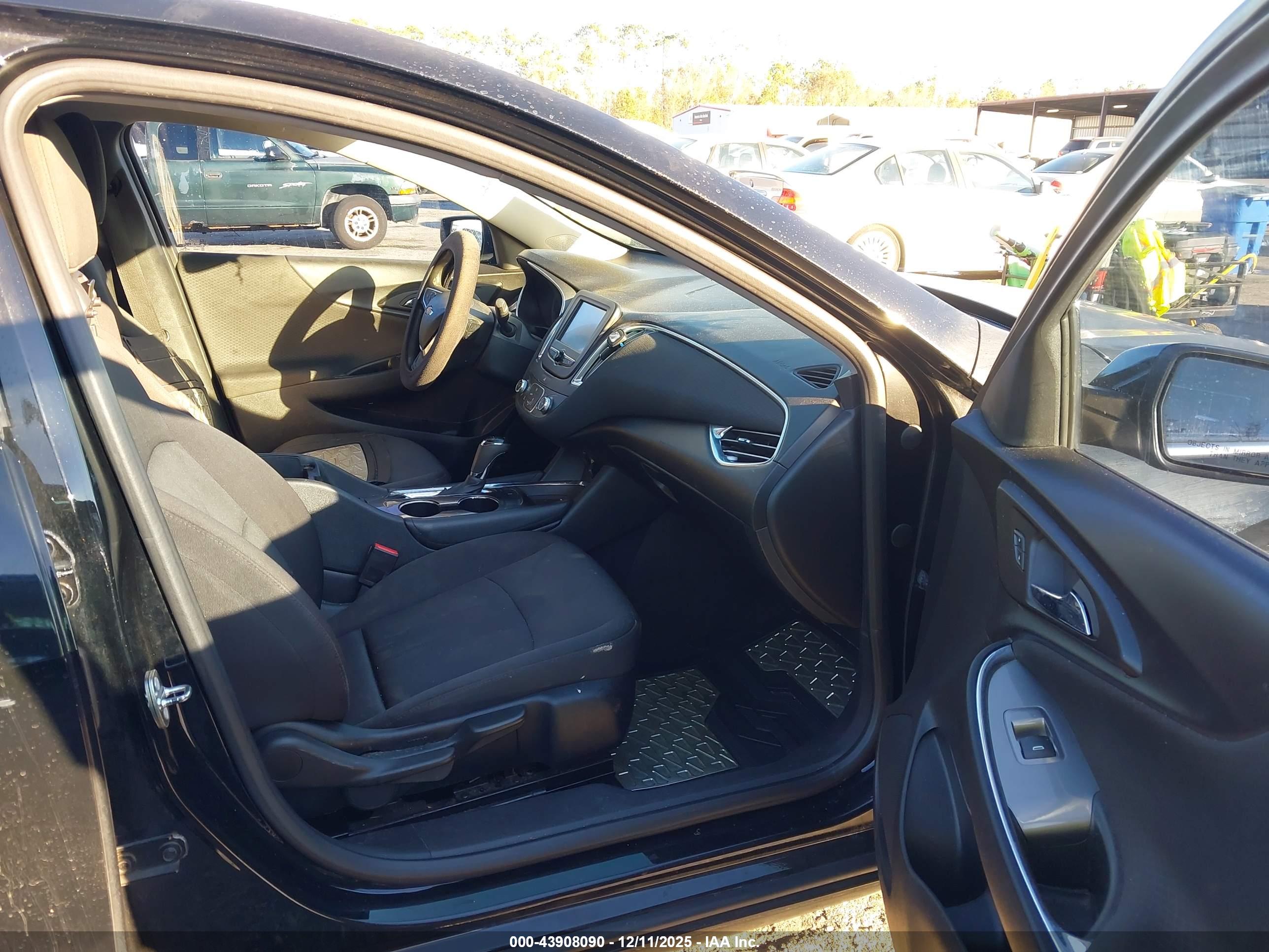 CHEVROLET MALIBU image 5