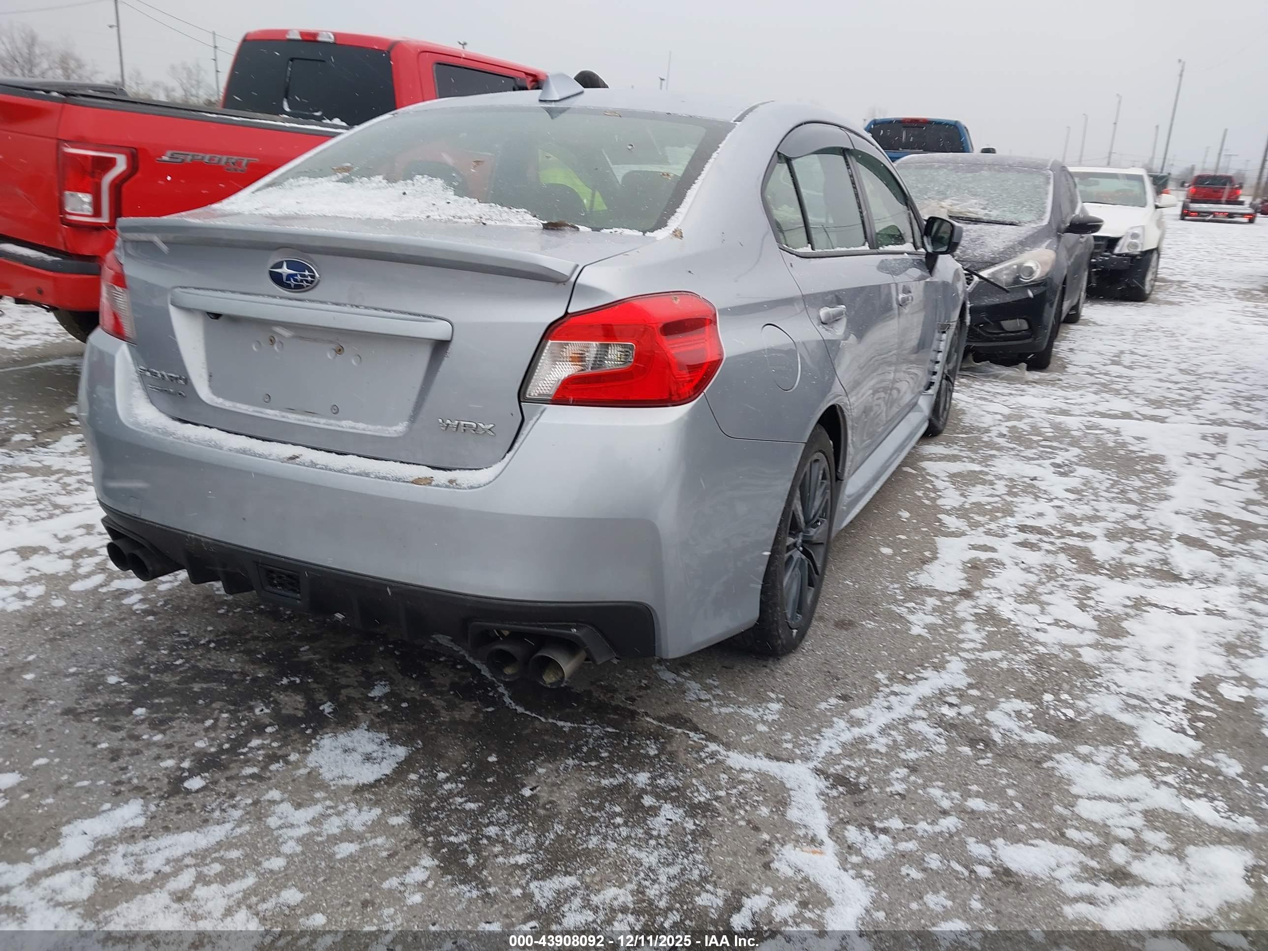 SUBARU WRX image 4