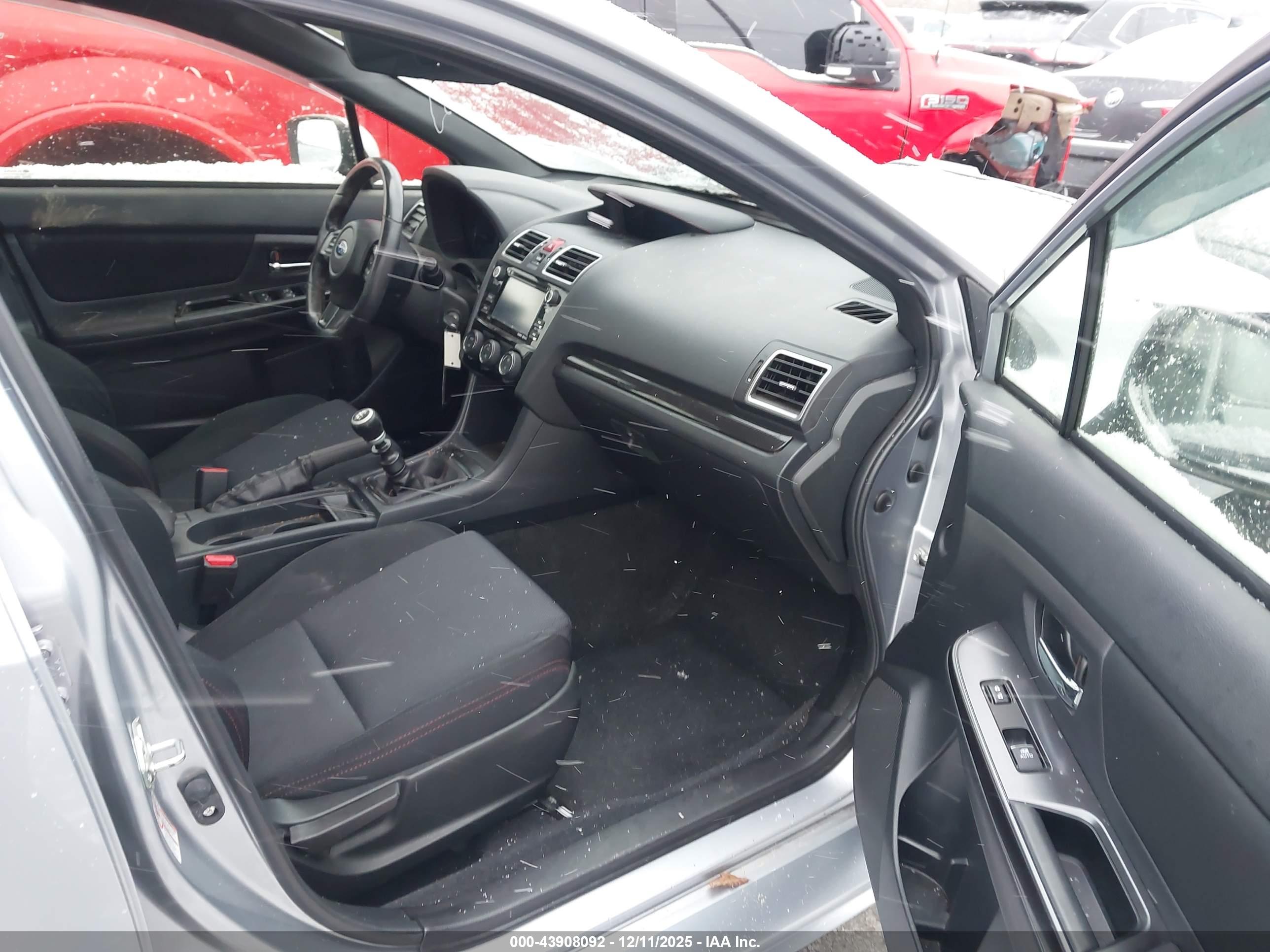 SUBARU WRX image 5
