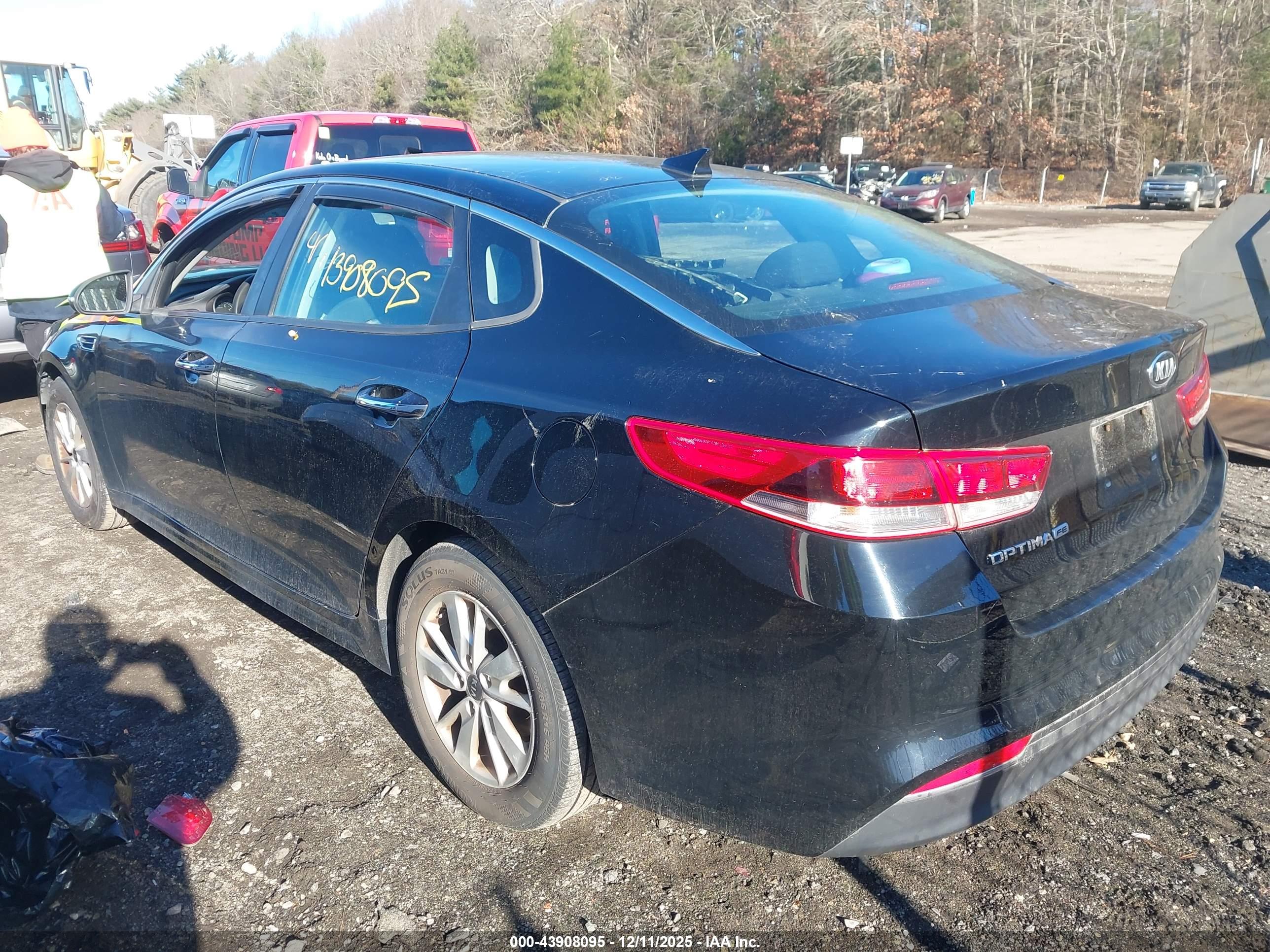 KIA OPTIMA image 3