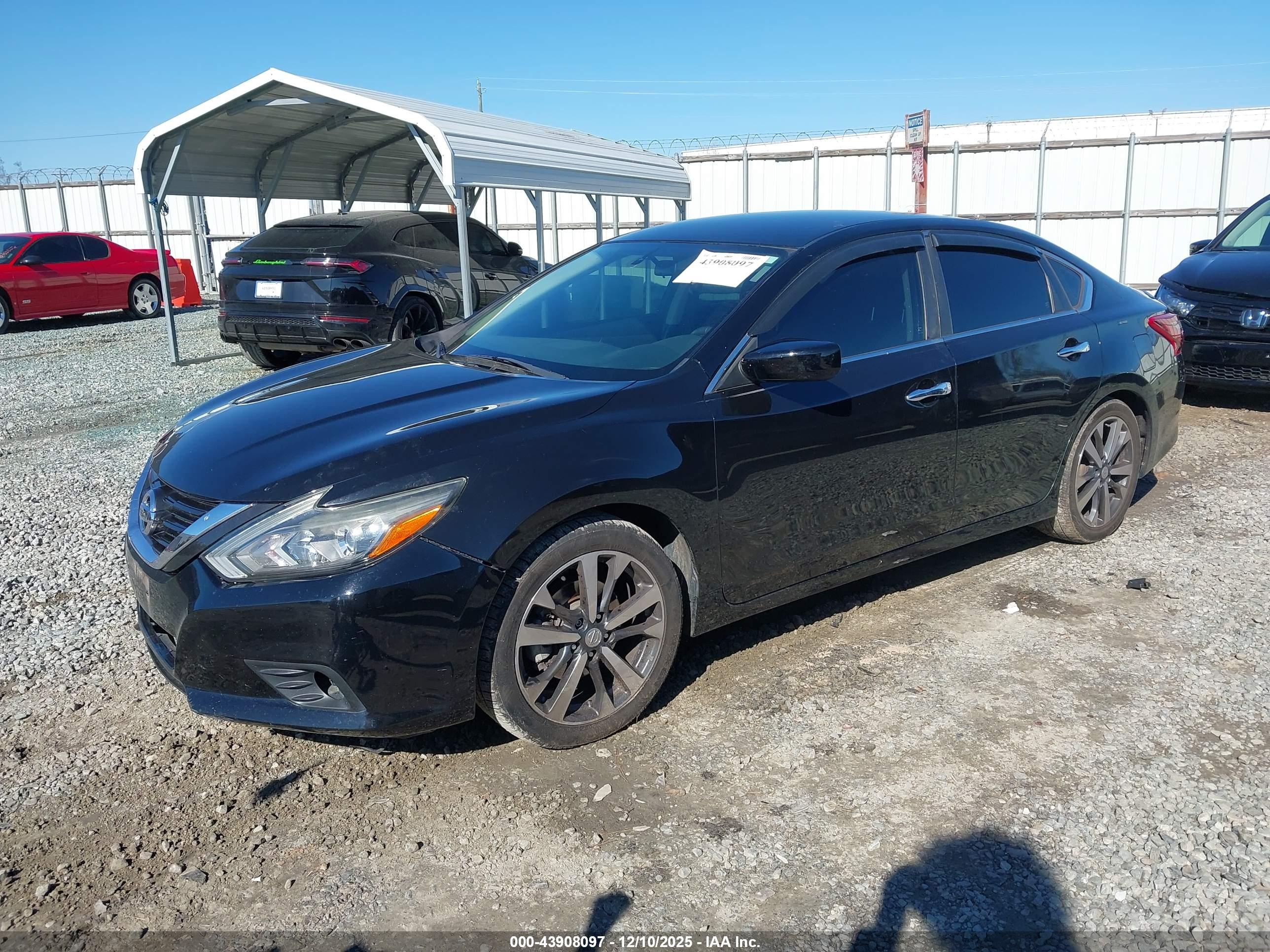 NISSAN ALTIMA image 2