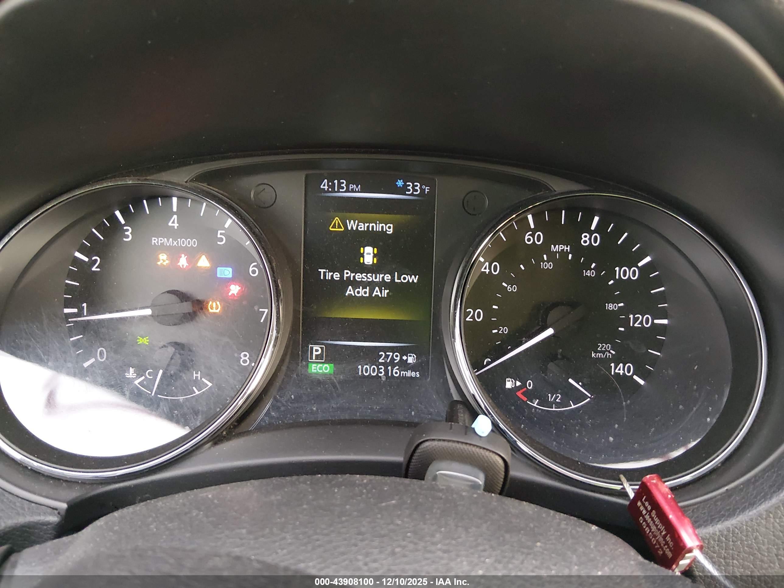 NISSAN ROGUE image 7