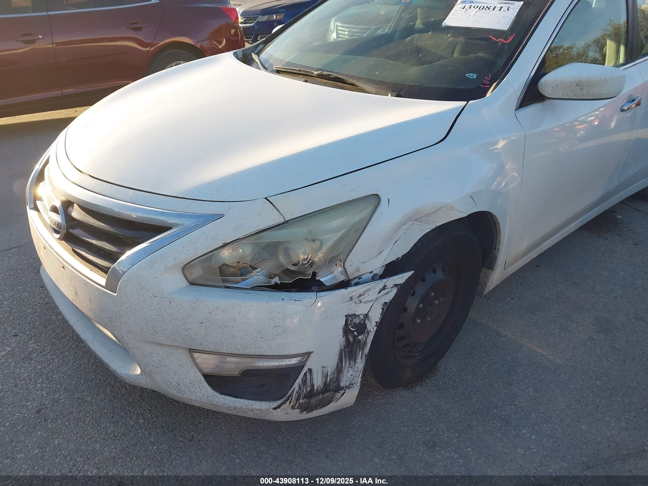 NISSAN ALTIMA image 6