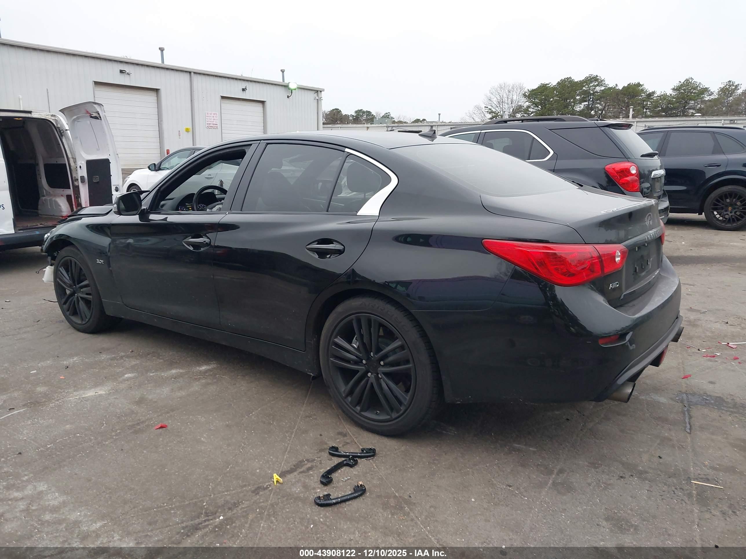 INFINITI Q50 image 3