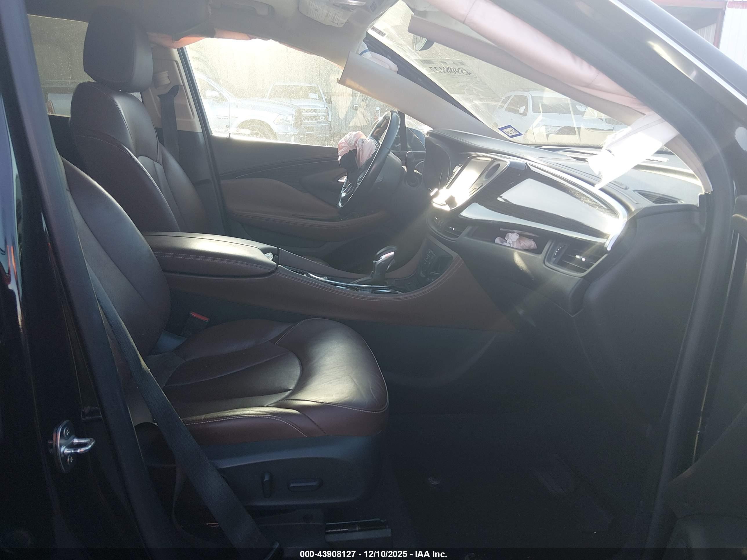 BUICK ENVISION image 5