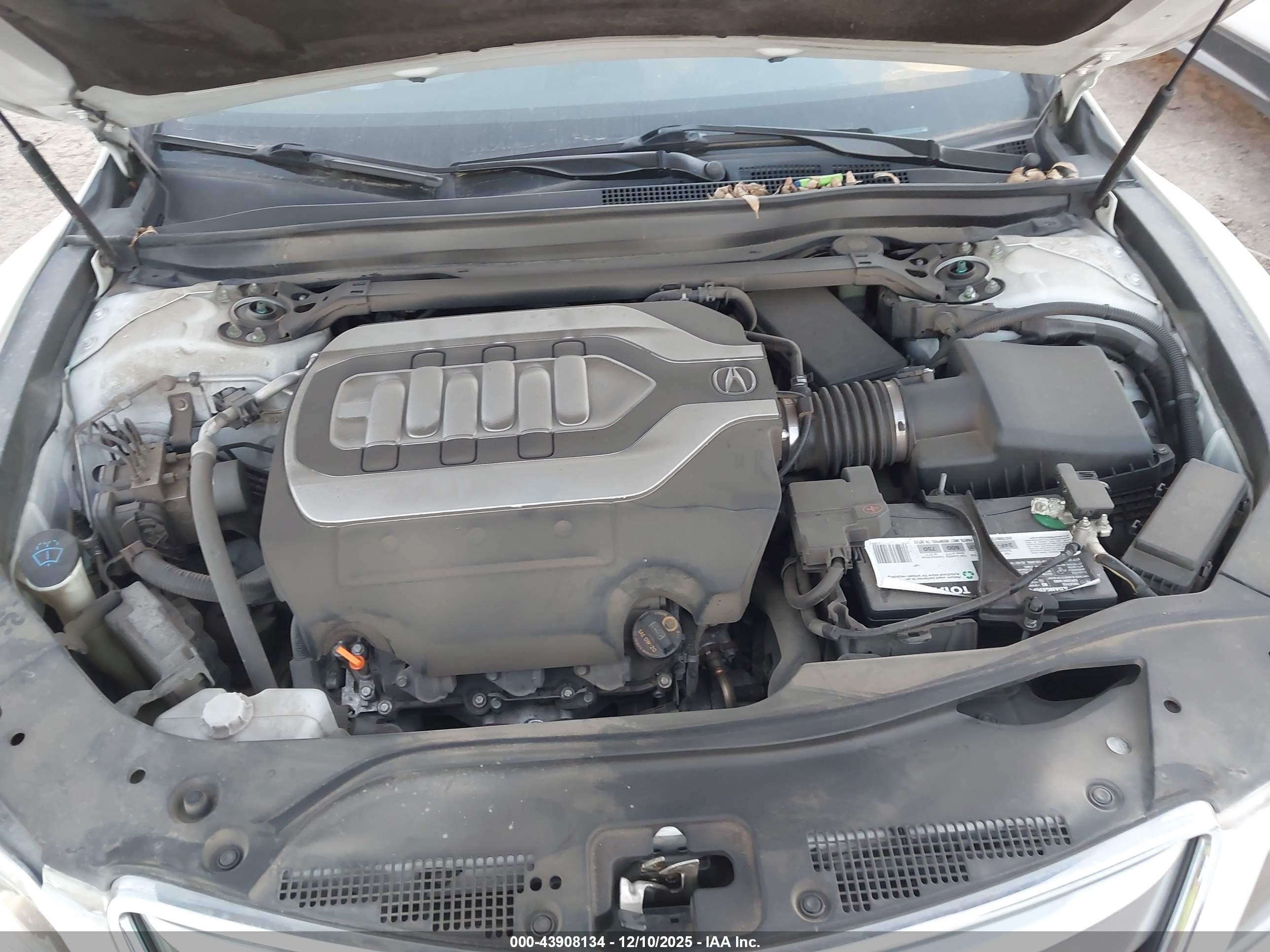 ACURA RLX image 10