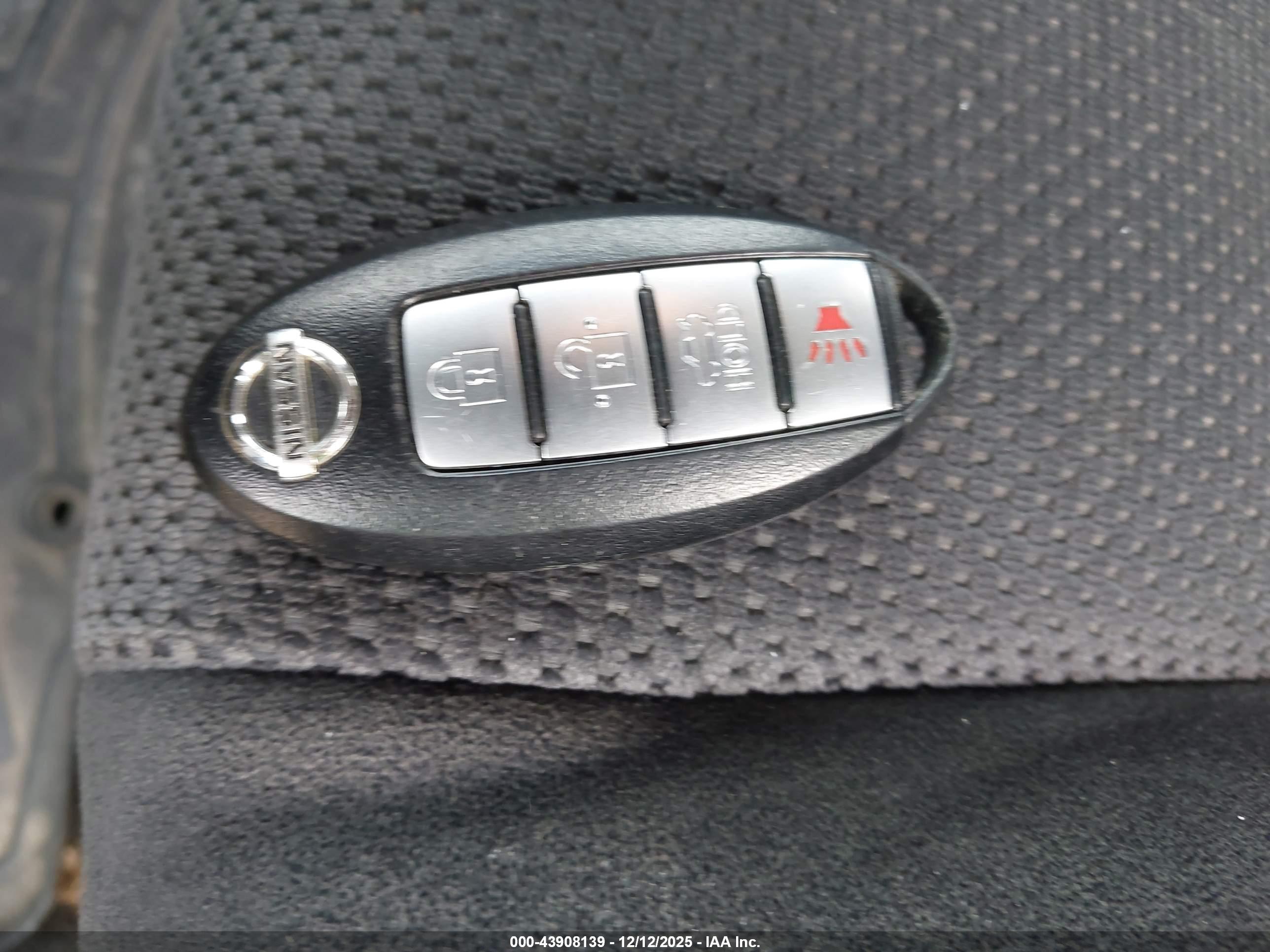 NISSAN ALTIMA image 11