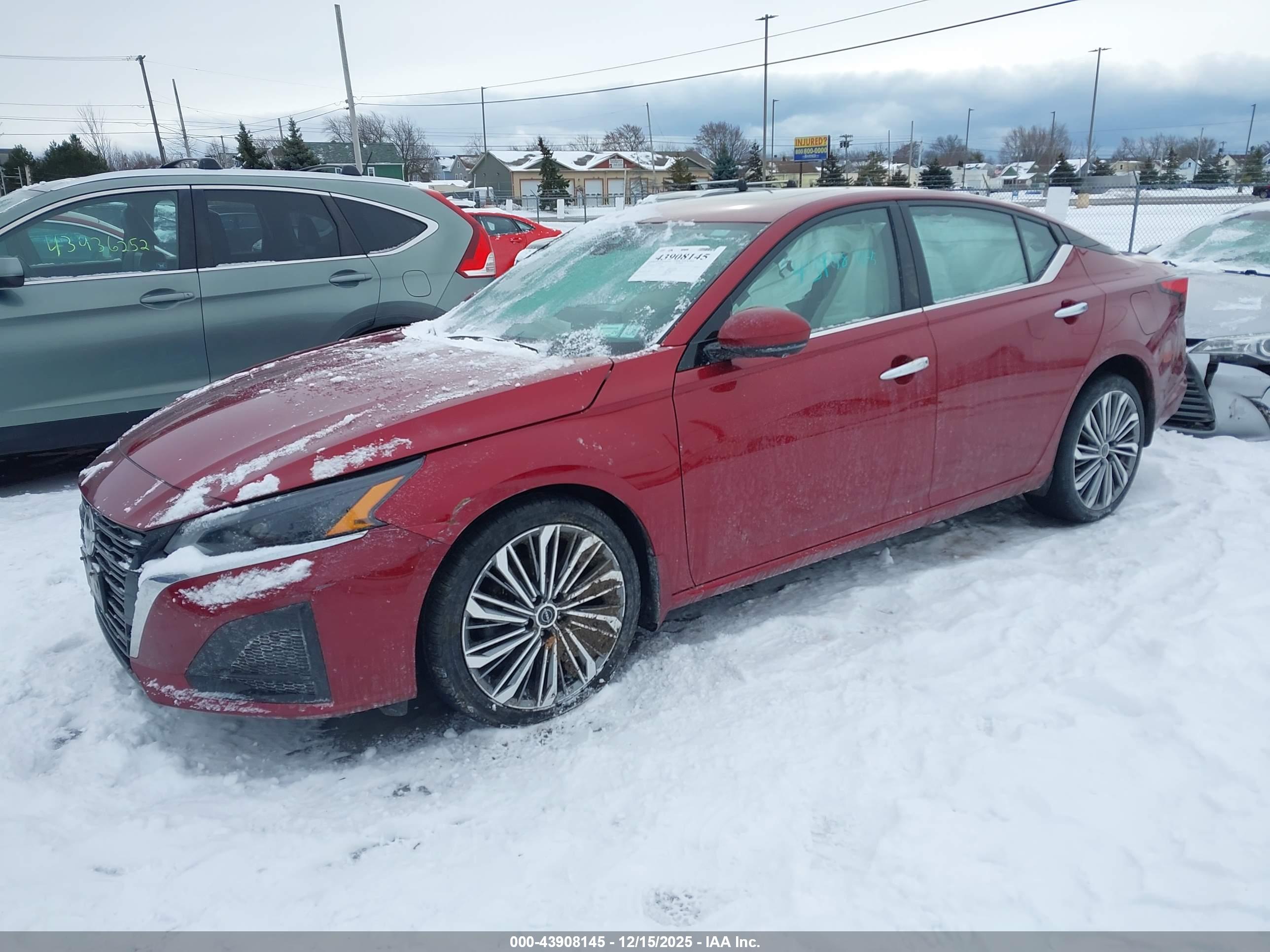 NISSAN ALTIMA image 2