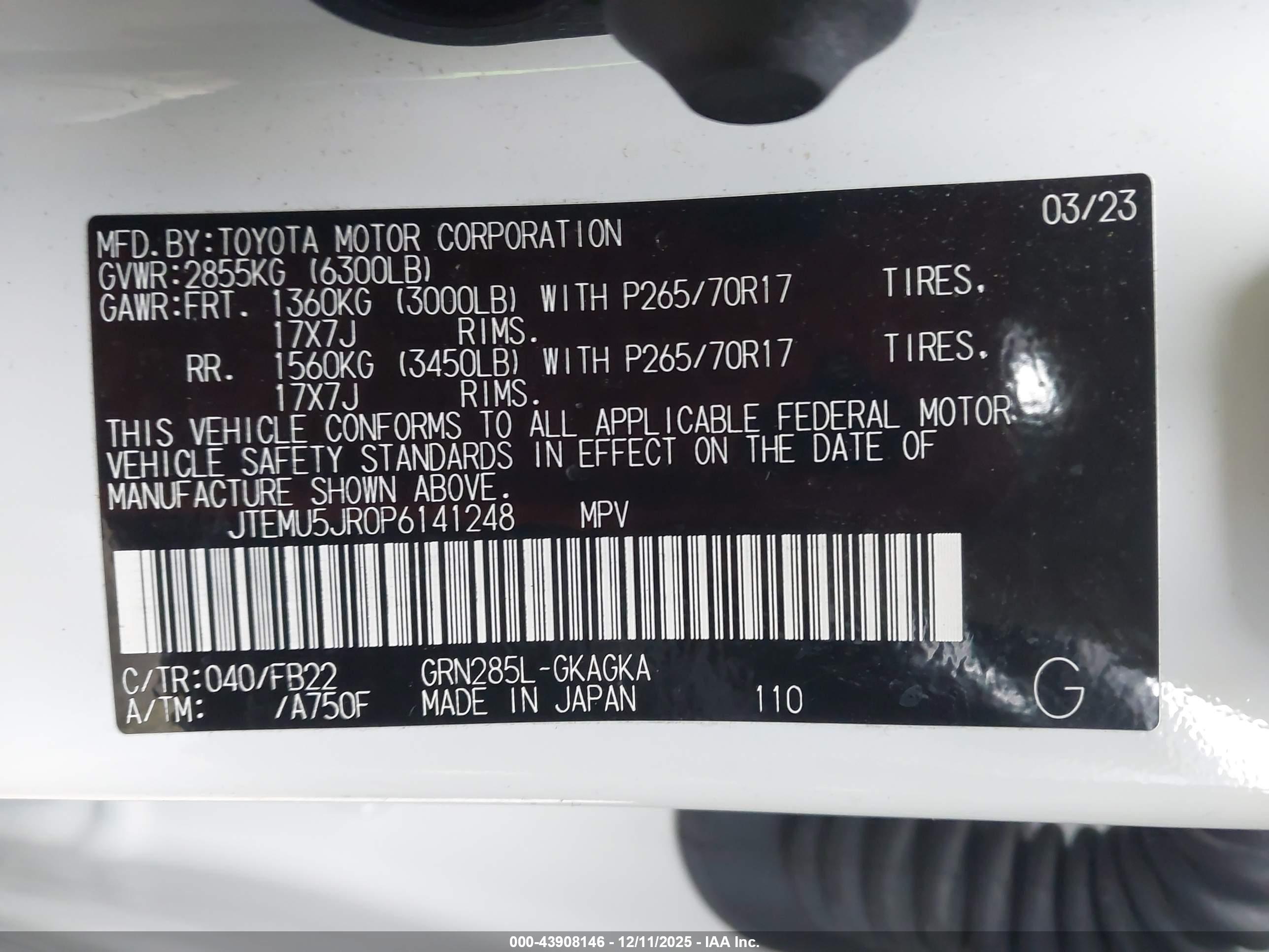 TOYOTA 4RUNNER image 9