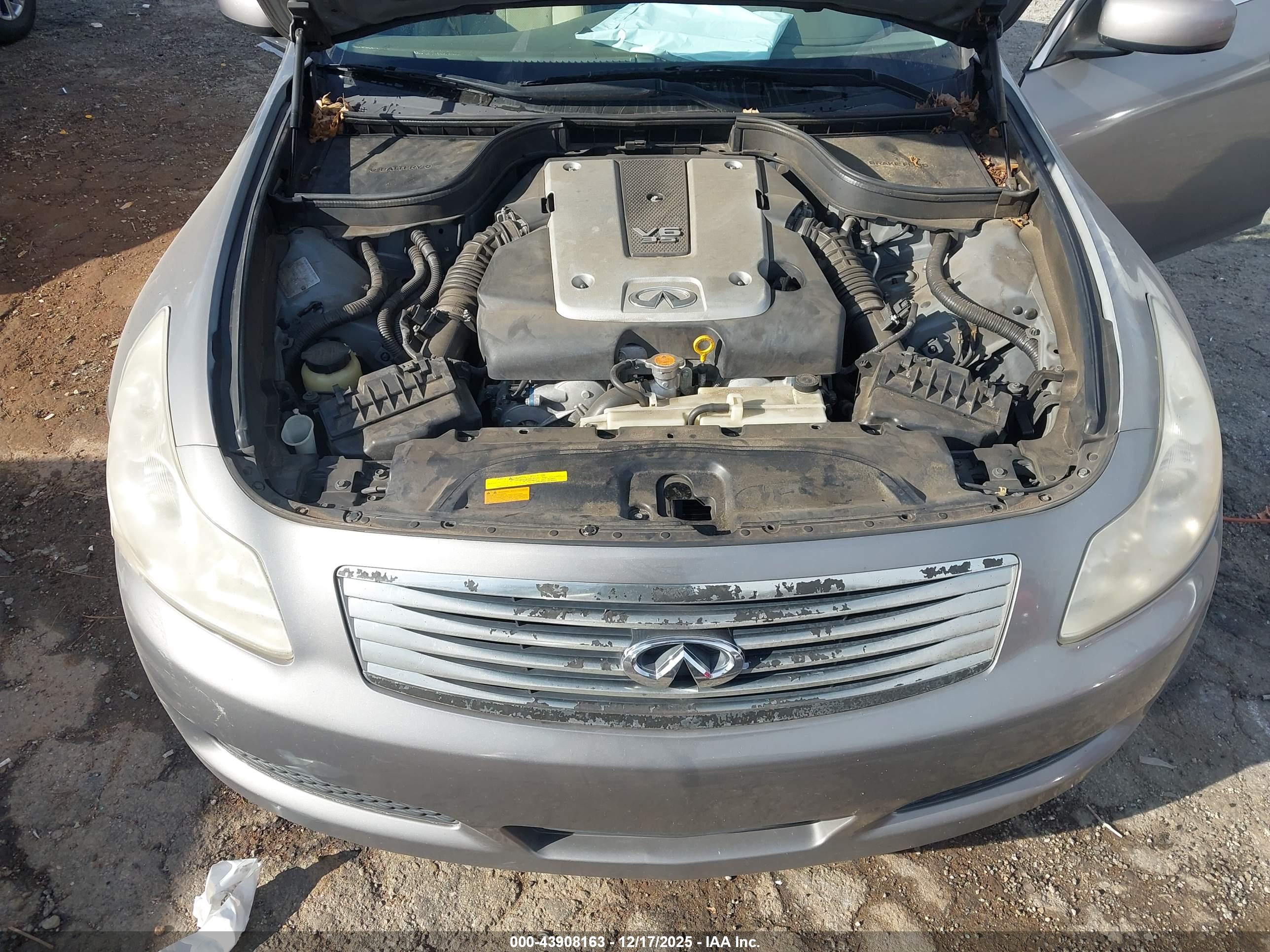 INFINITI G35 image 10