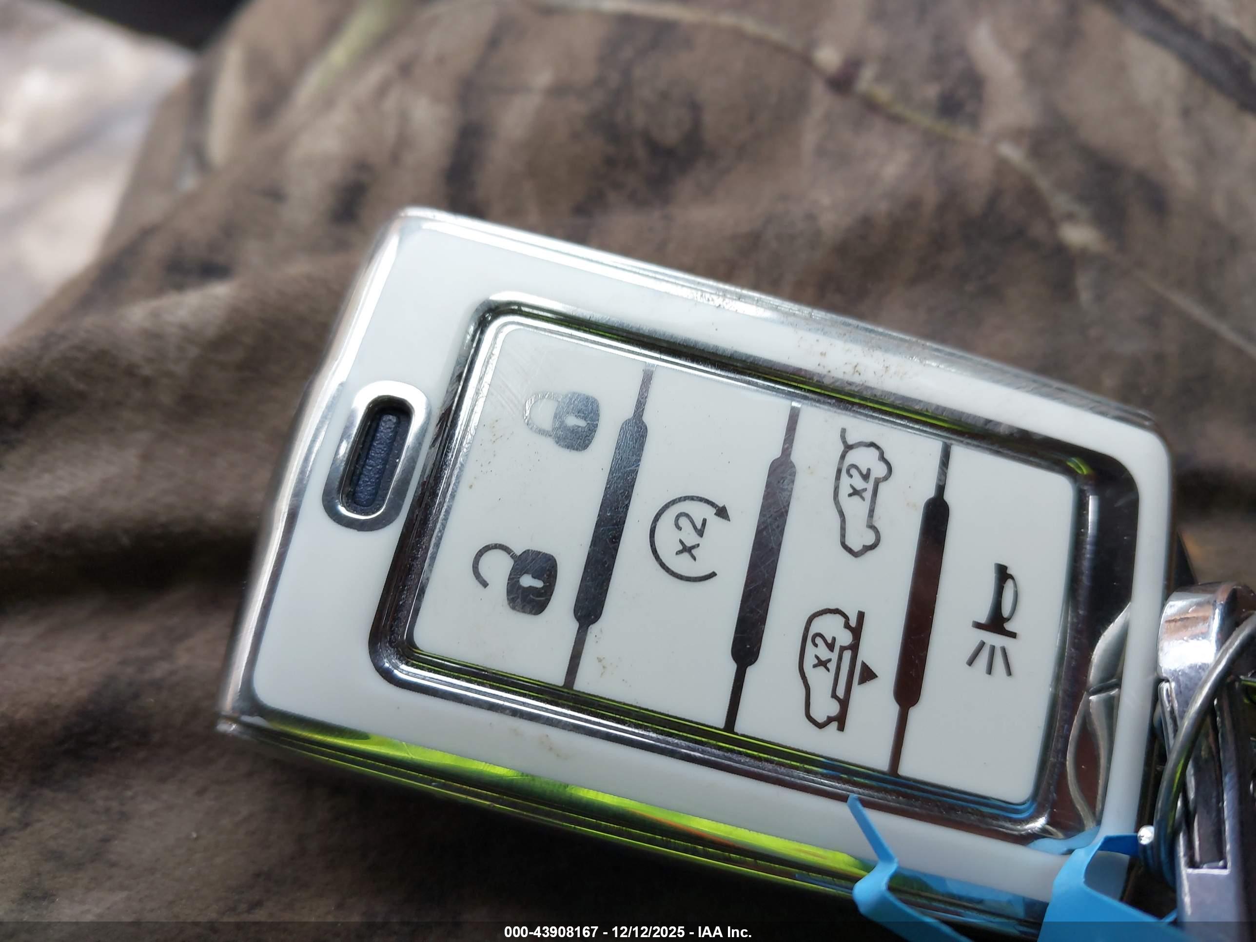 JEEP GRAND image 11