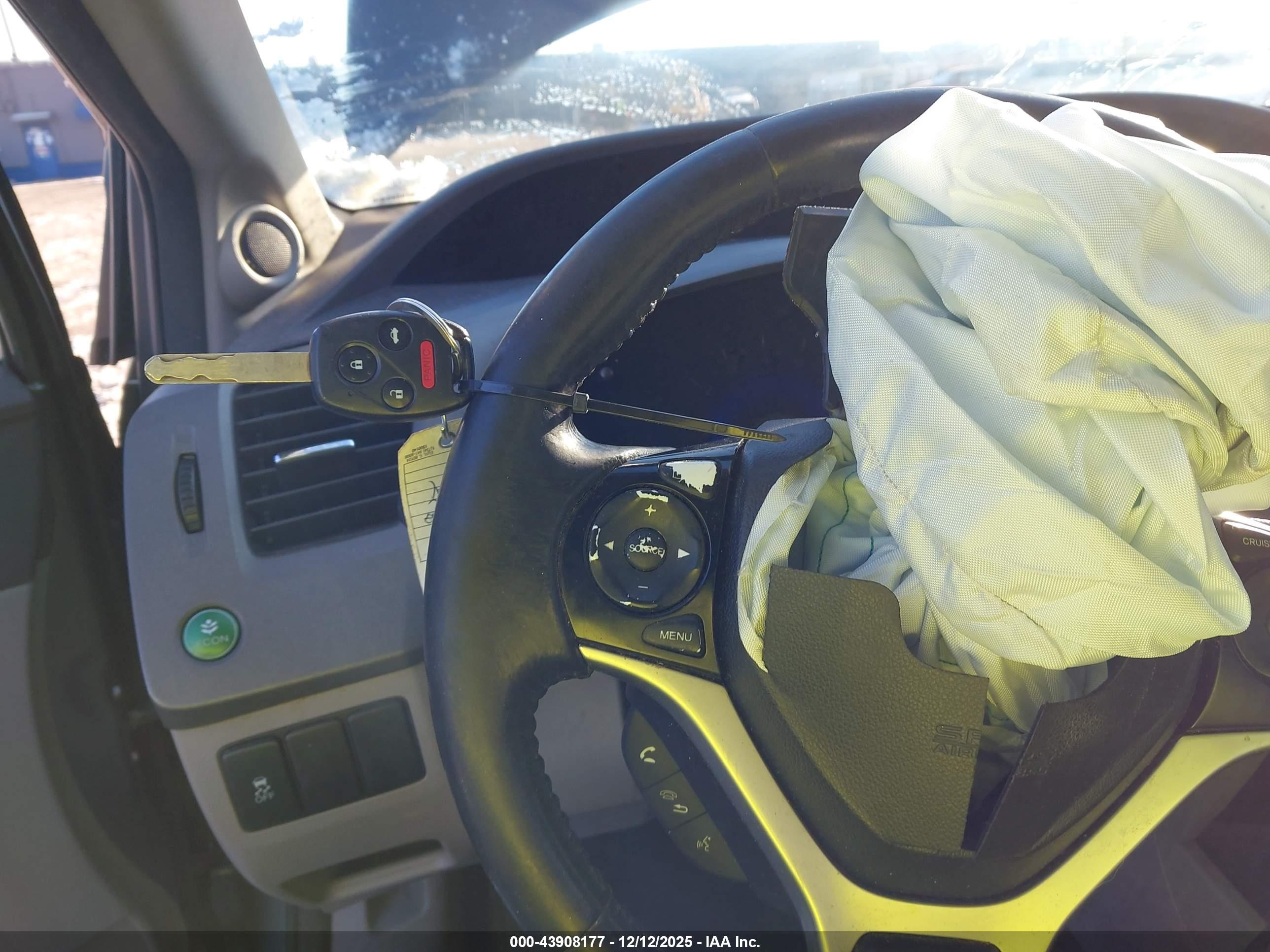 HONDA CIVIC image 11