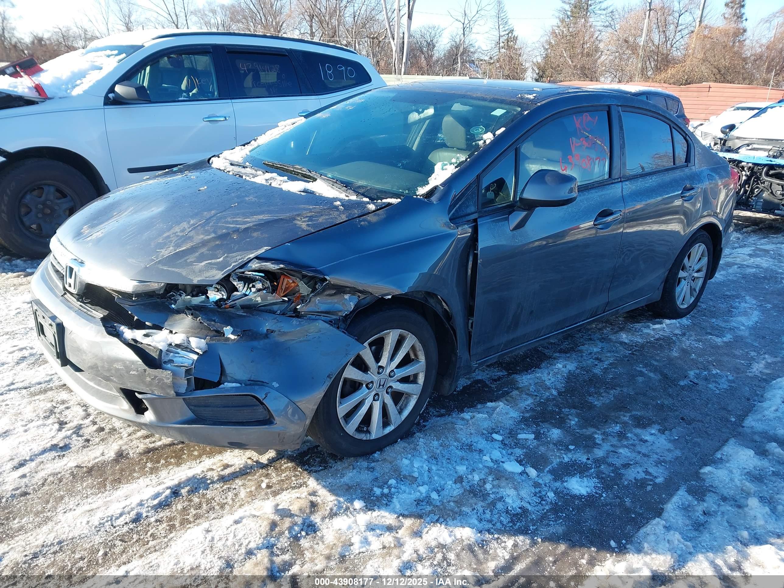 HONDA CIVIC image 2