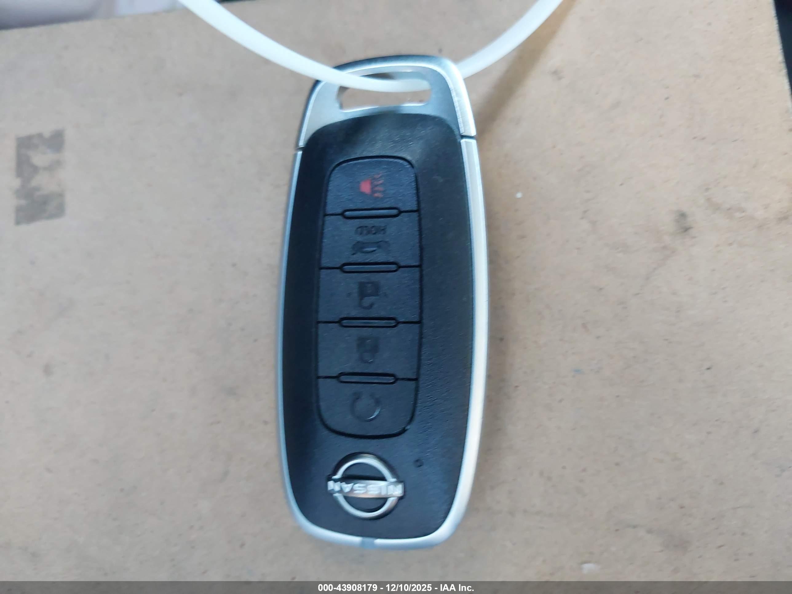 NISSAN SENTRA image 11