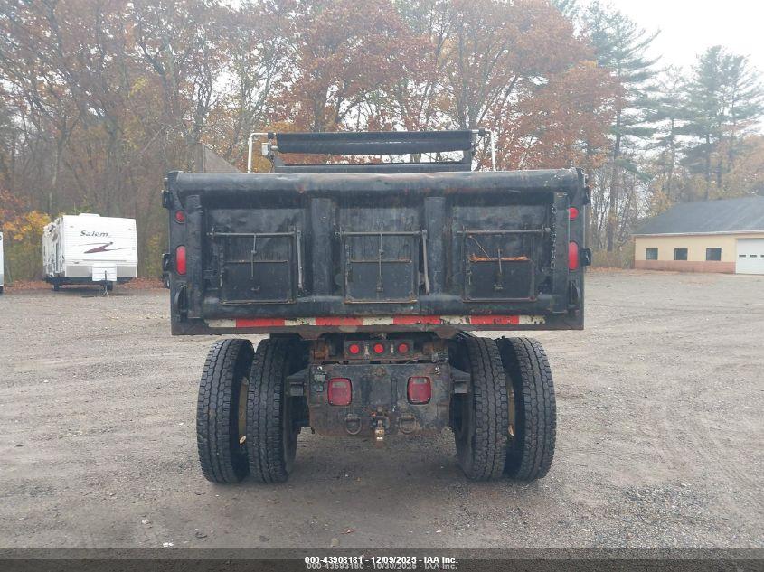 FORD F-750 image 8