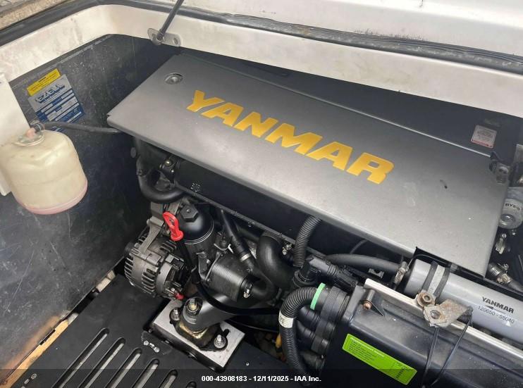 LUHRS 28 image 10