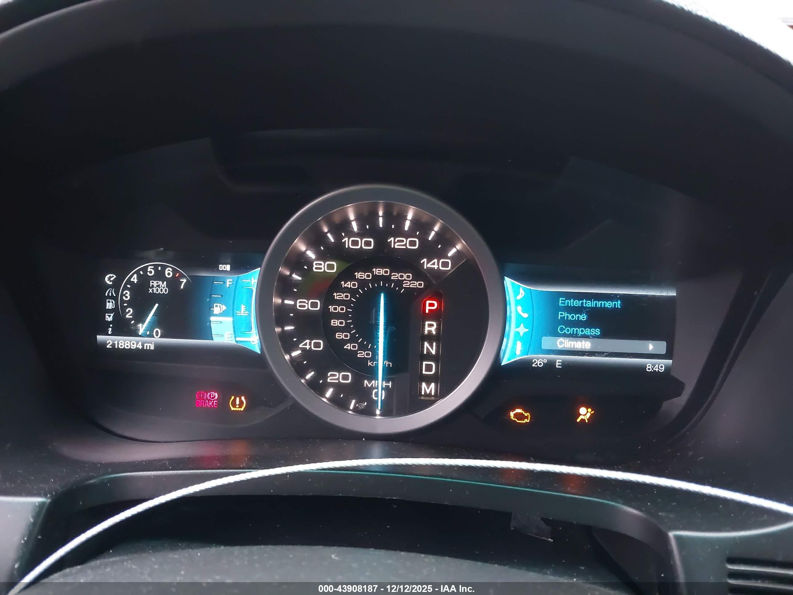 FORD EXPLORER image 7