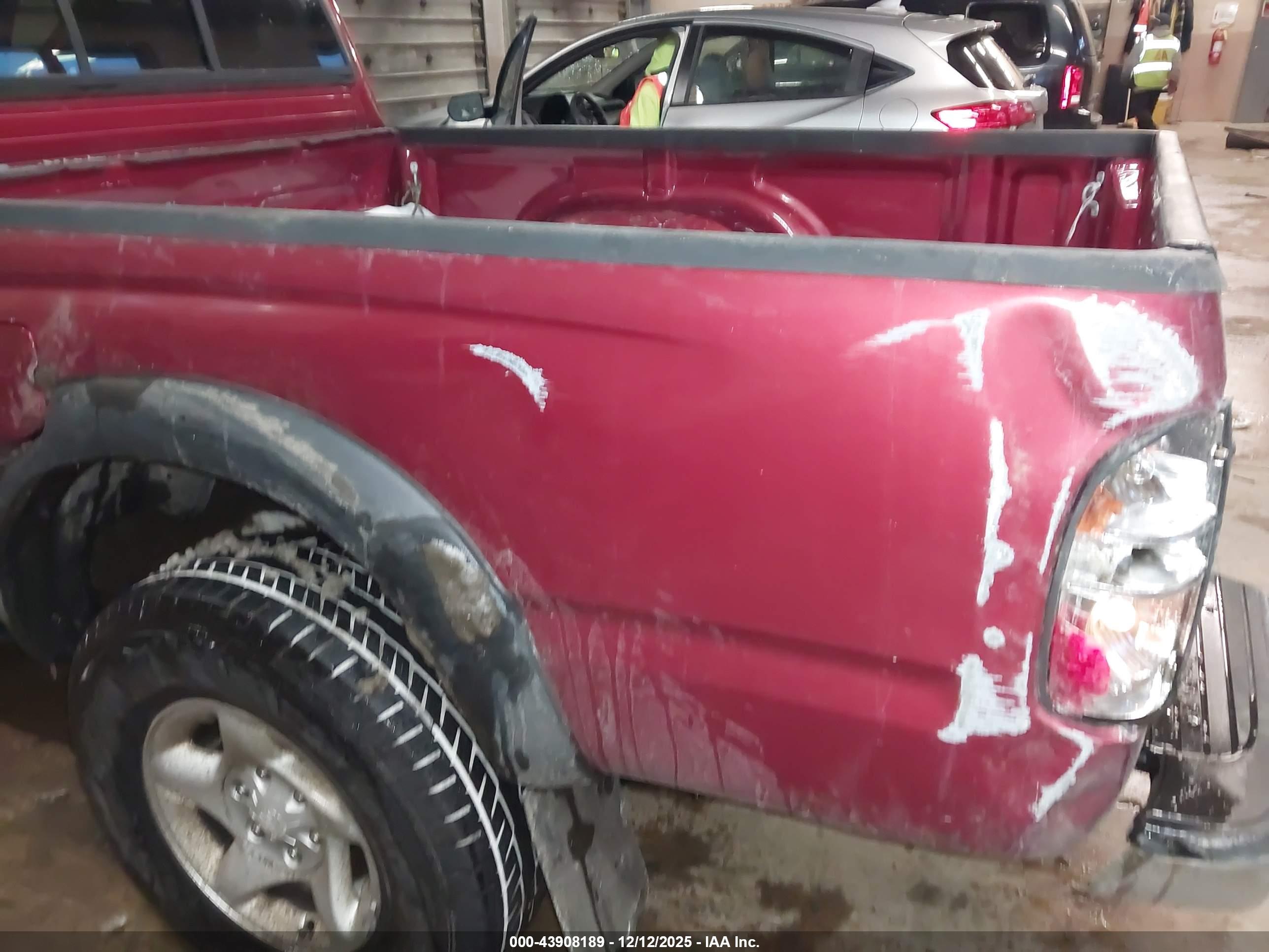 TOYOTA TACOMA image 6
