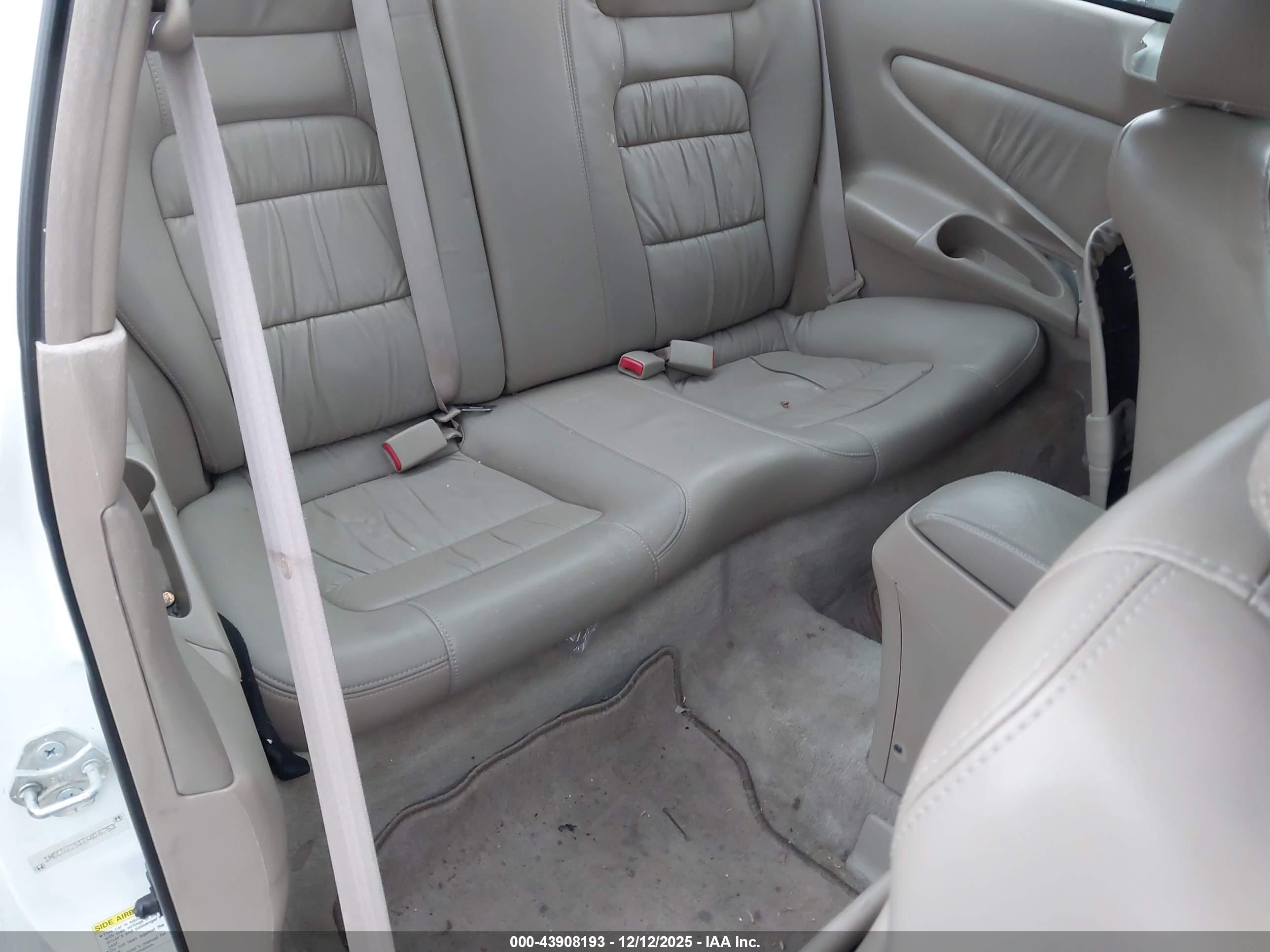 HONDA ACCORD image 8