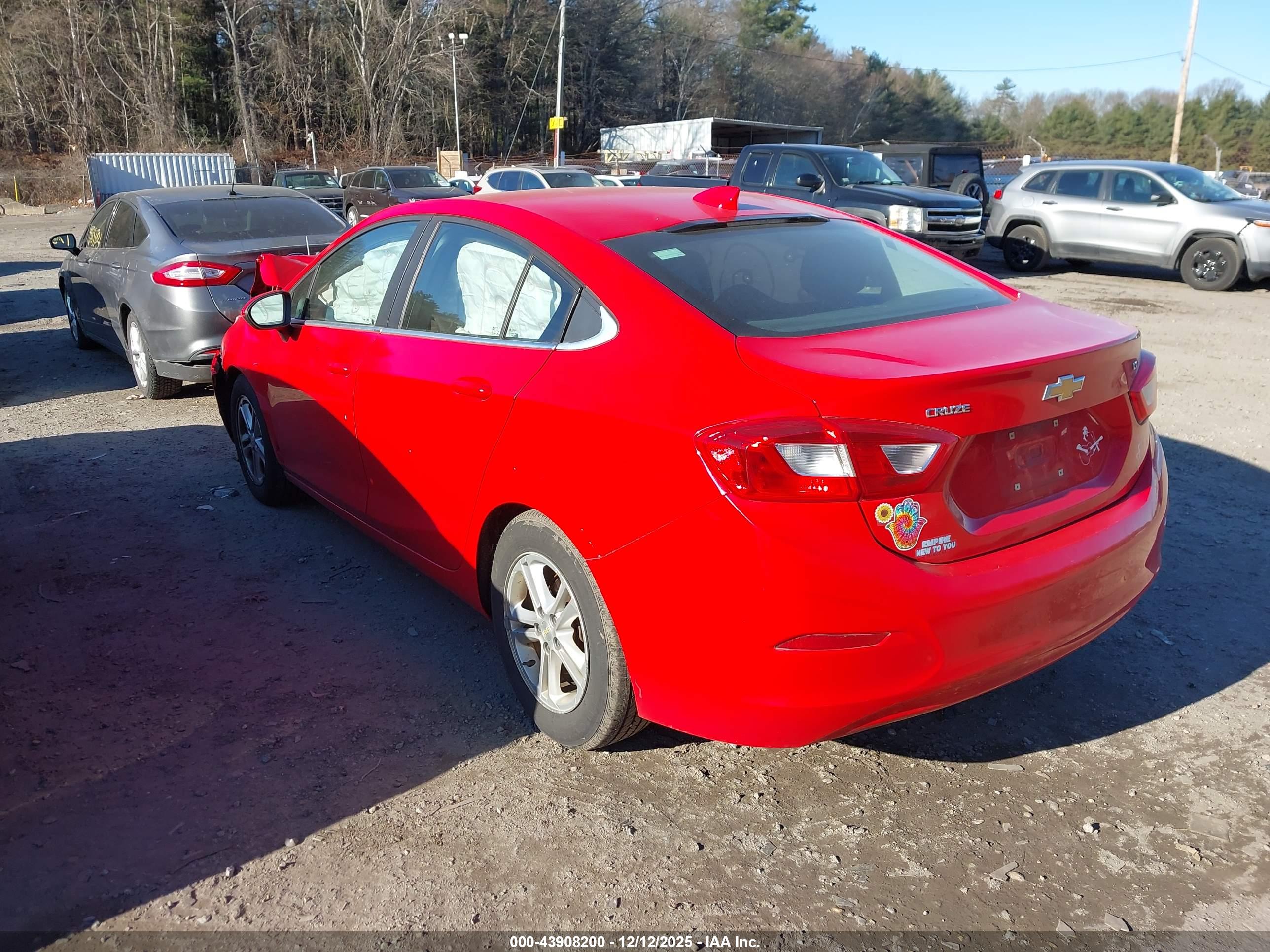 CHEVROLET CRUZE image 3