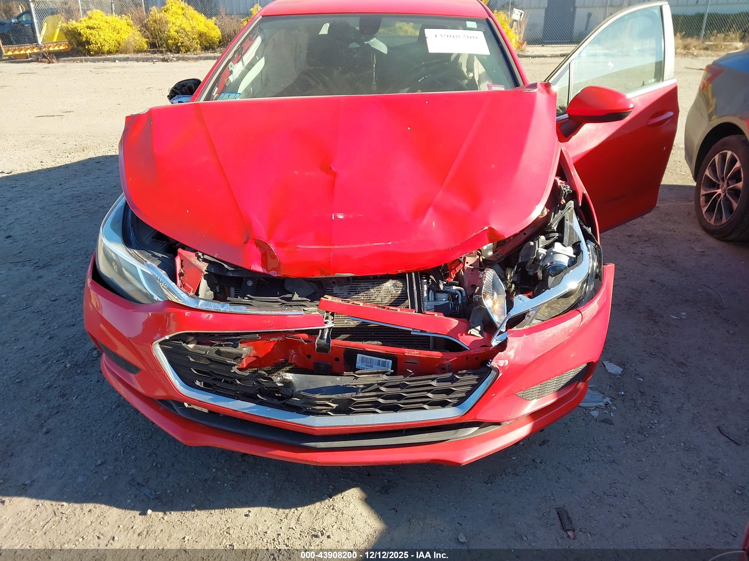 CHEVROLET CRUZE image 6