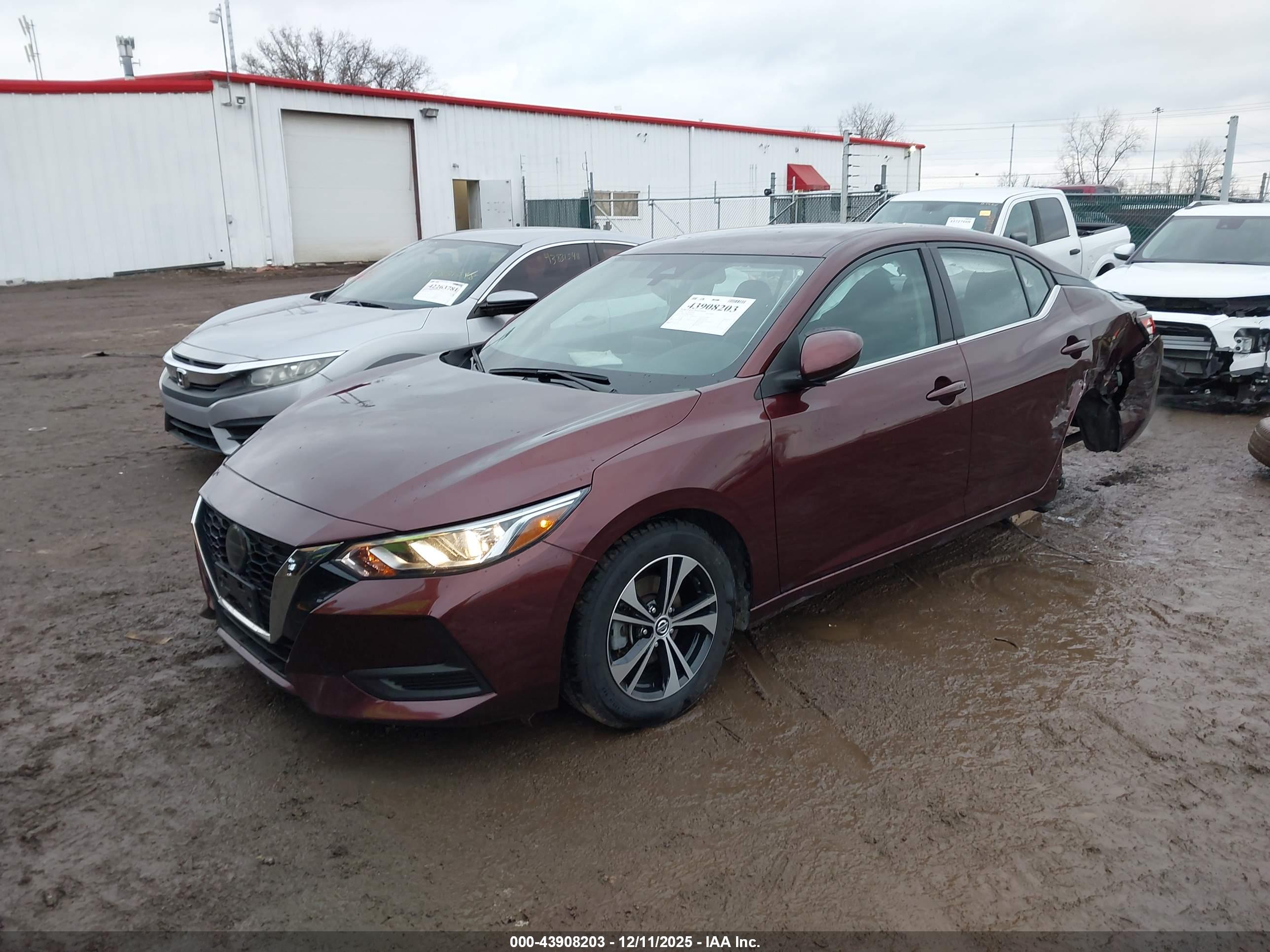 NISSAN SENTRA image 2